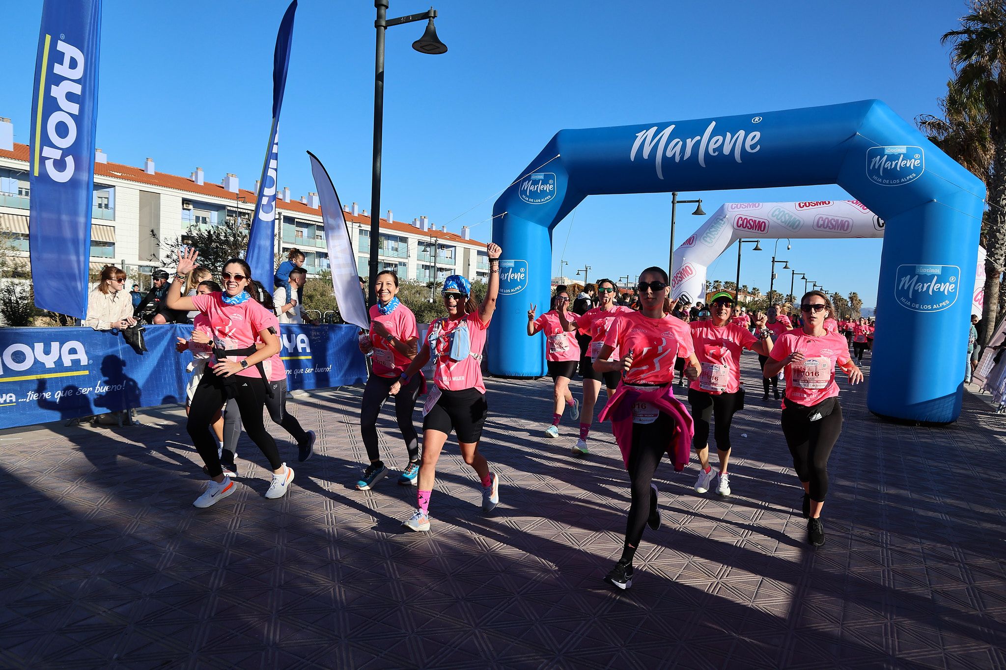 Las mejores fotos de la Carrera de la Mujer Central Lechera Asturiana de Valencia 2025. 705