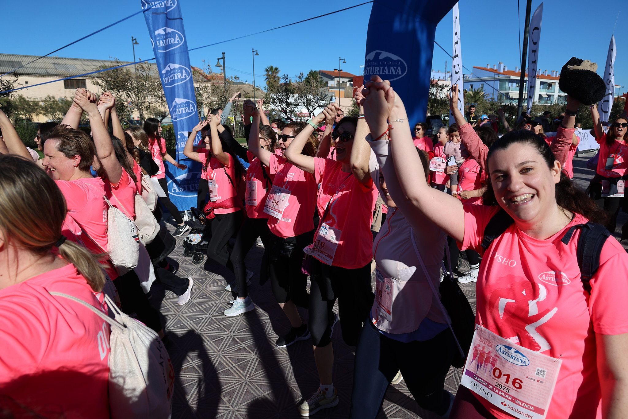 Las mejores fotos de la Carrera de la Mujer Central Lechera Asturiana de Valencia 2025. 1189