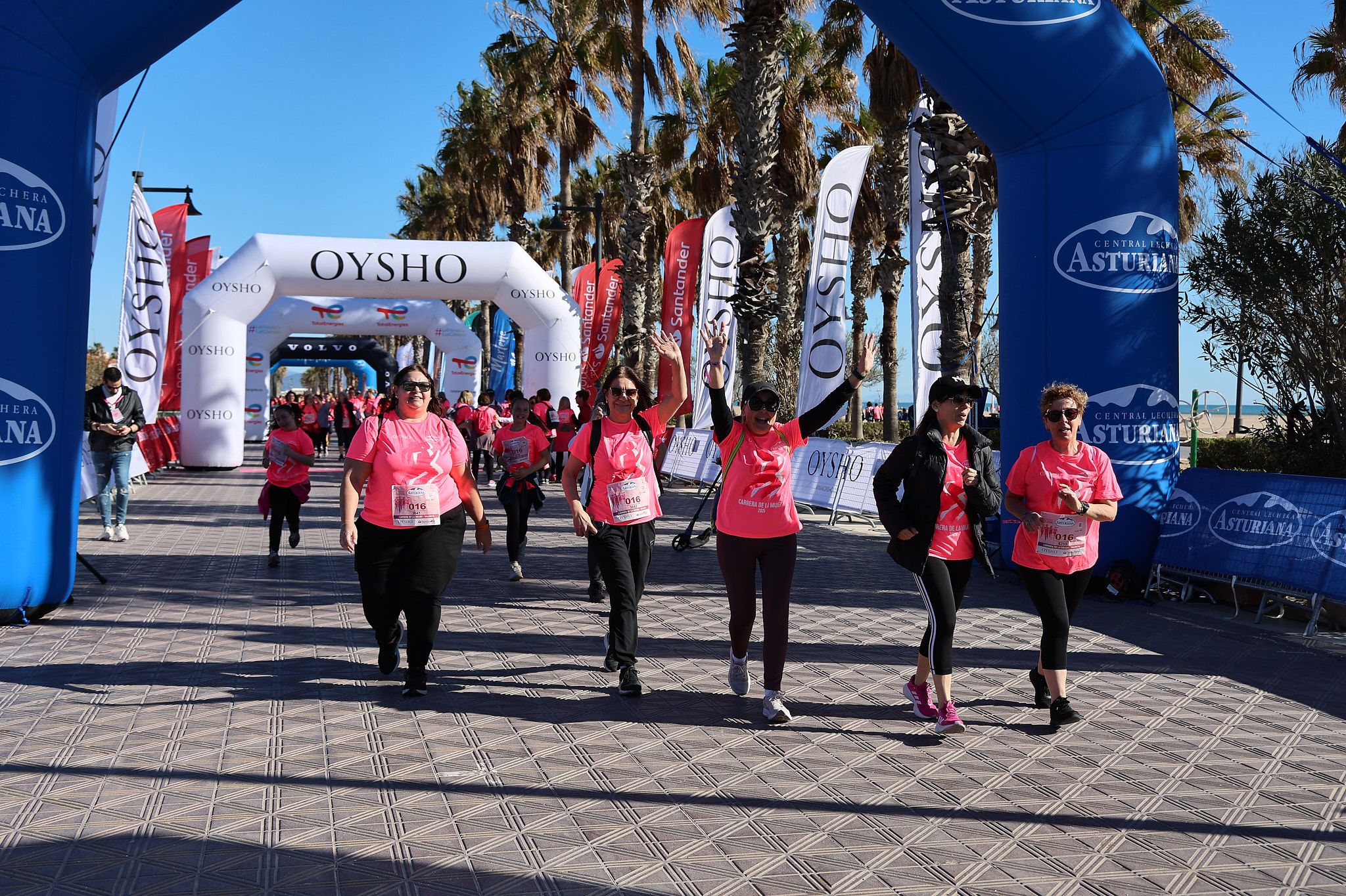 Las mejores fotos de la Carrera de la Mujer Central Lechera Asturiana de Valencia 2025. 1447