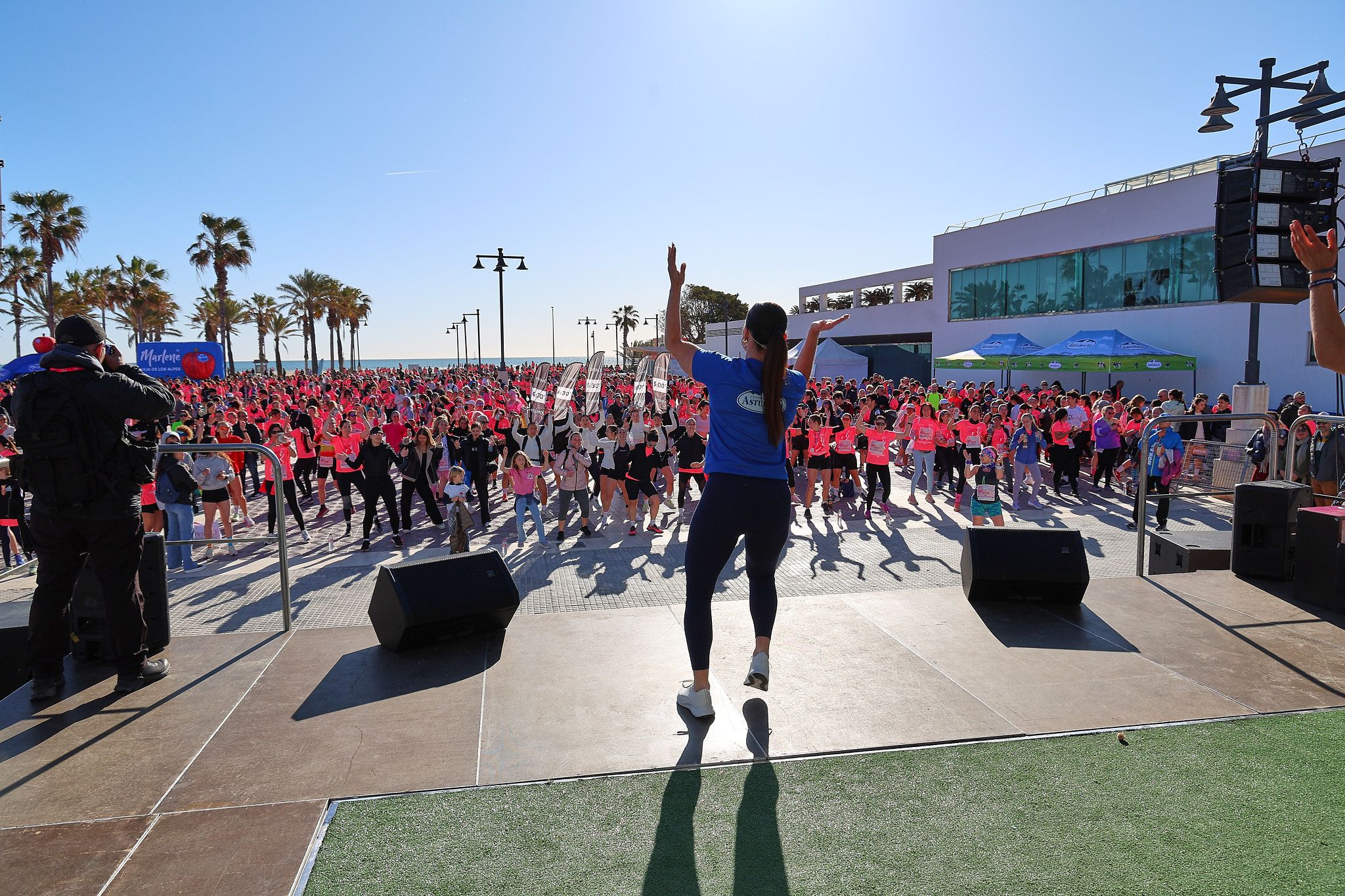 Las mejores fotos de la Carrera de la Mujer Central Lechera Asturiana de Valencia 2025. 973