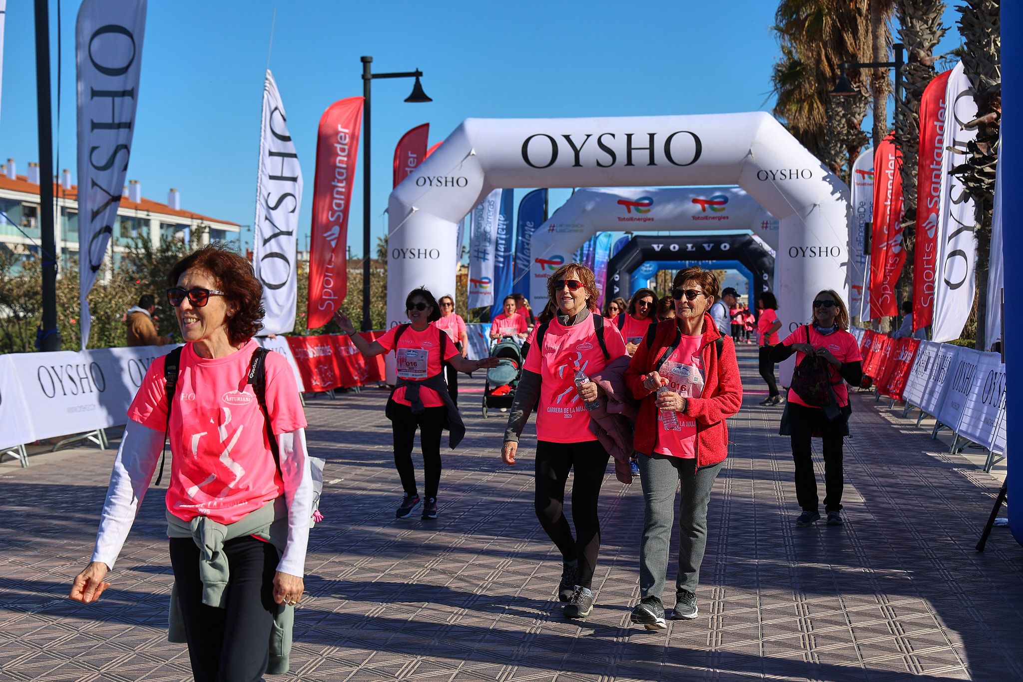 Las mejores fotos de la Carrera de la Mujer Central Lechera Asturiana de Valencia 2025. 1451