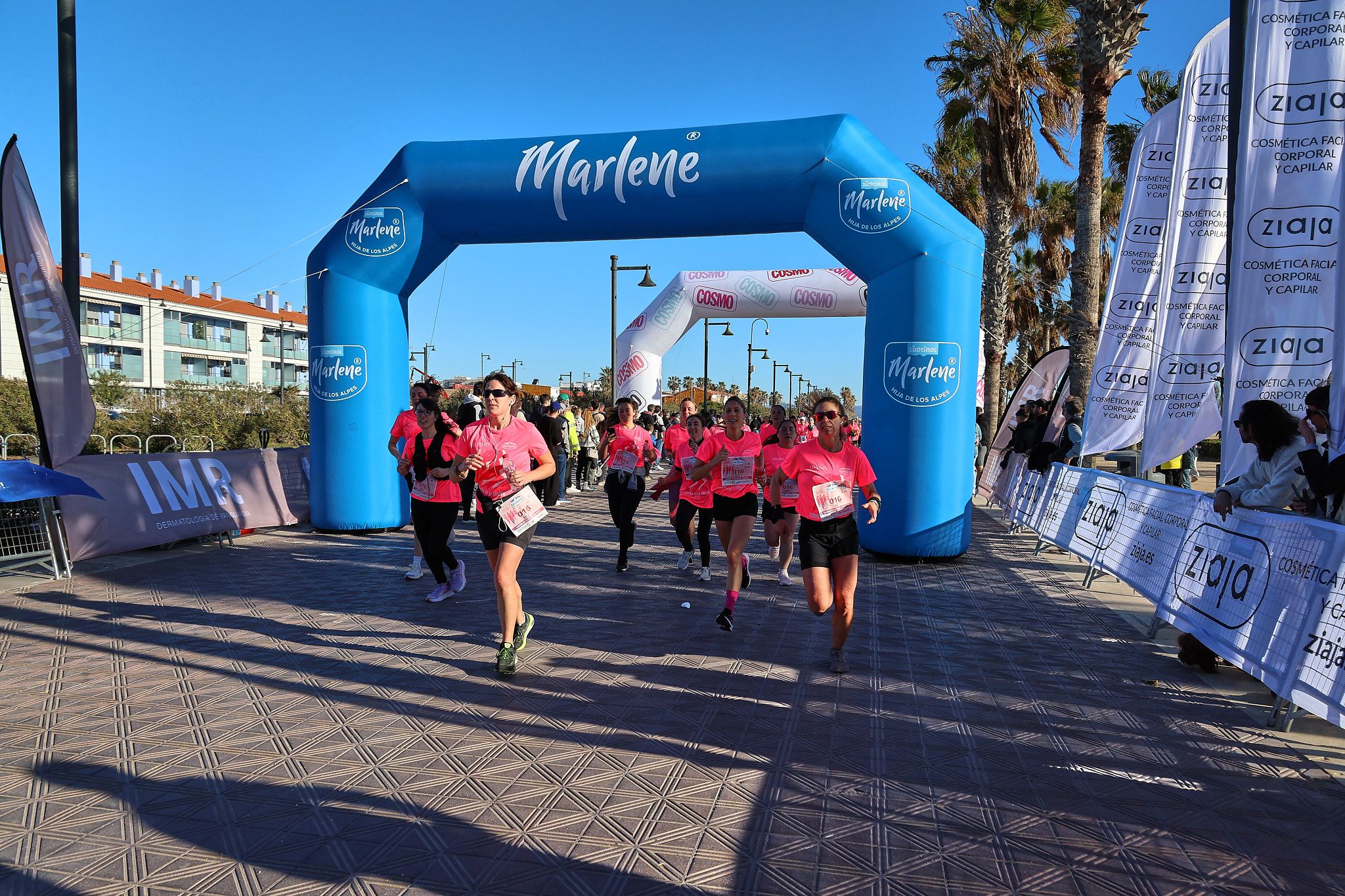Las mejores fotos de la Carrera de la Mujer Central Lechera Asturiana de Valencia 2025. 716