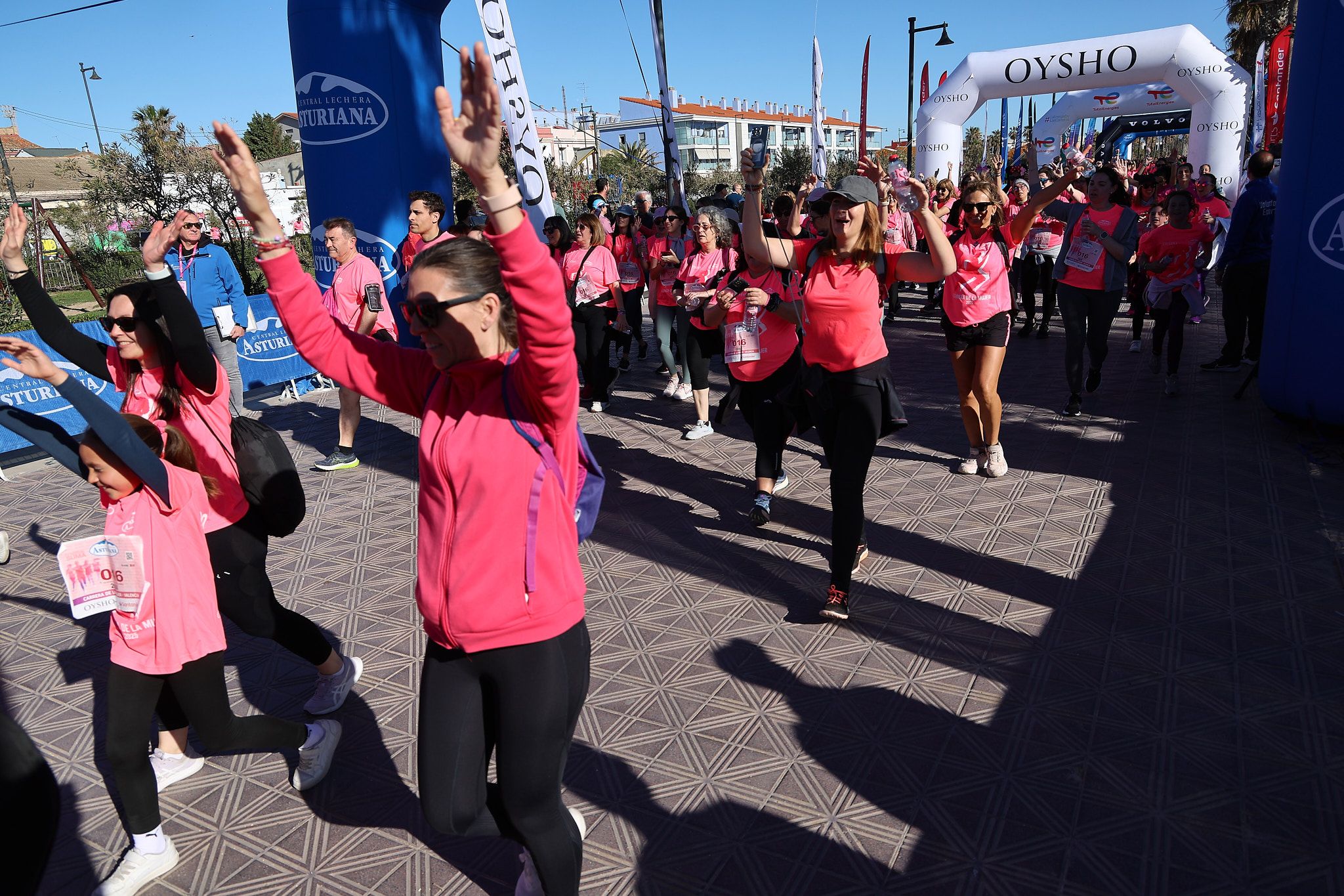 Las mejores fotos de la Carrera de la Mujer Central Lechera Asturiana de Valencia 2025. 1200
