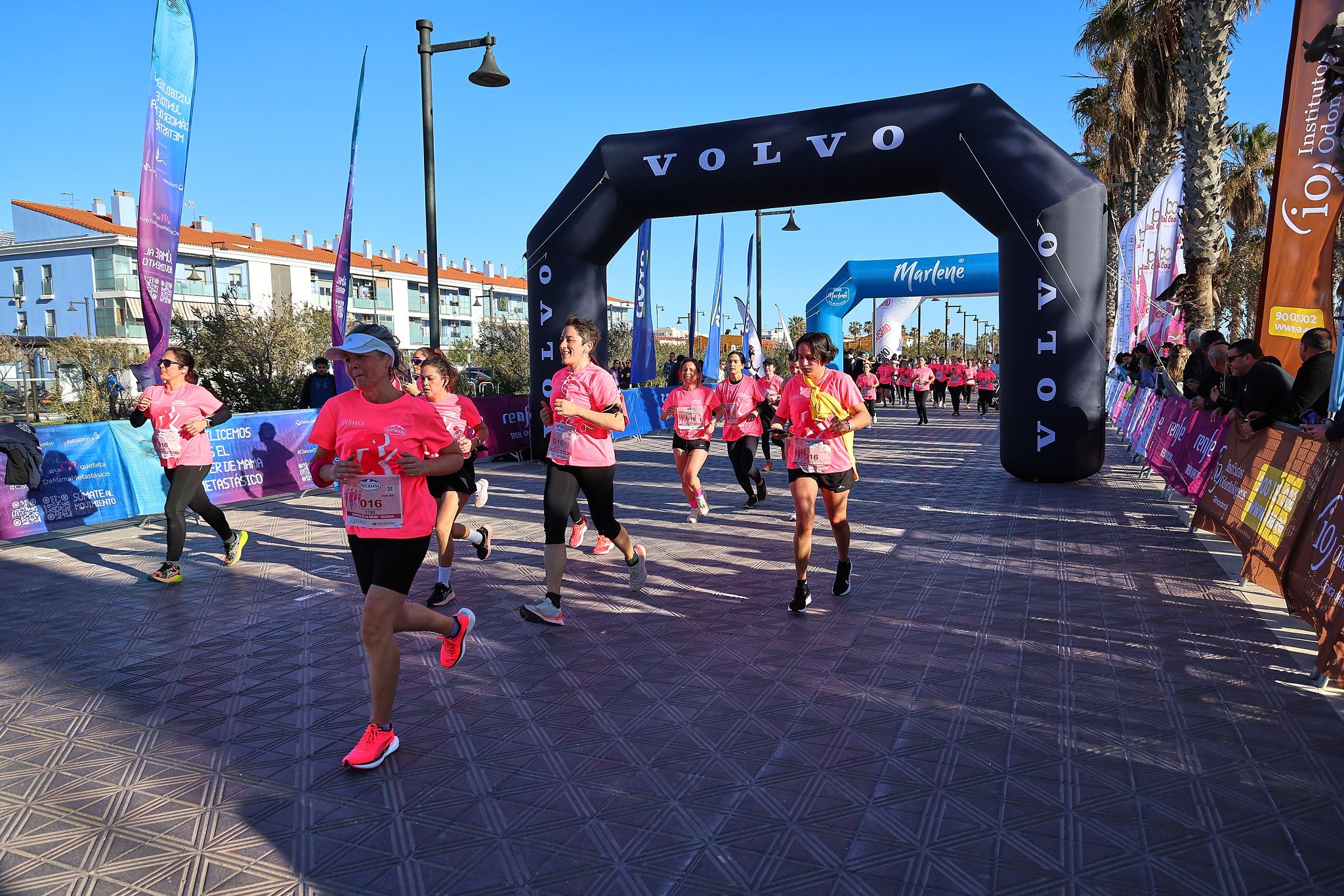 Las mejores fotos de la Carrera de la Mujer Central Lechera Asturiana de Valencia 2025. 721
