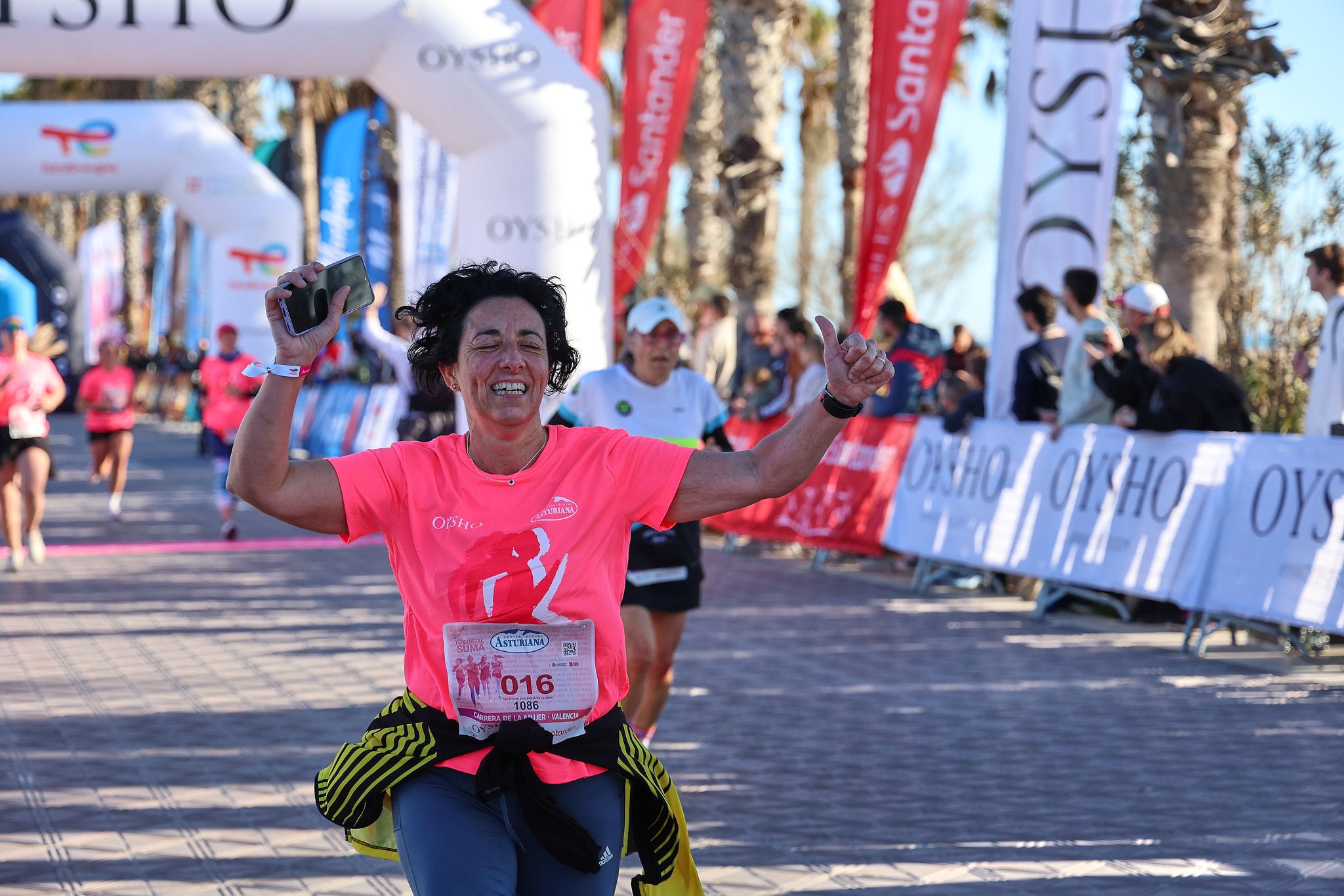 Las mejores fotos de la Carrera de la Mujer Central Lechera Asturiana de Valencia 2025. 489