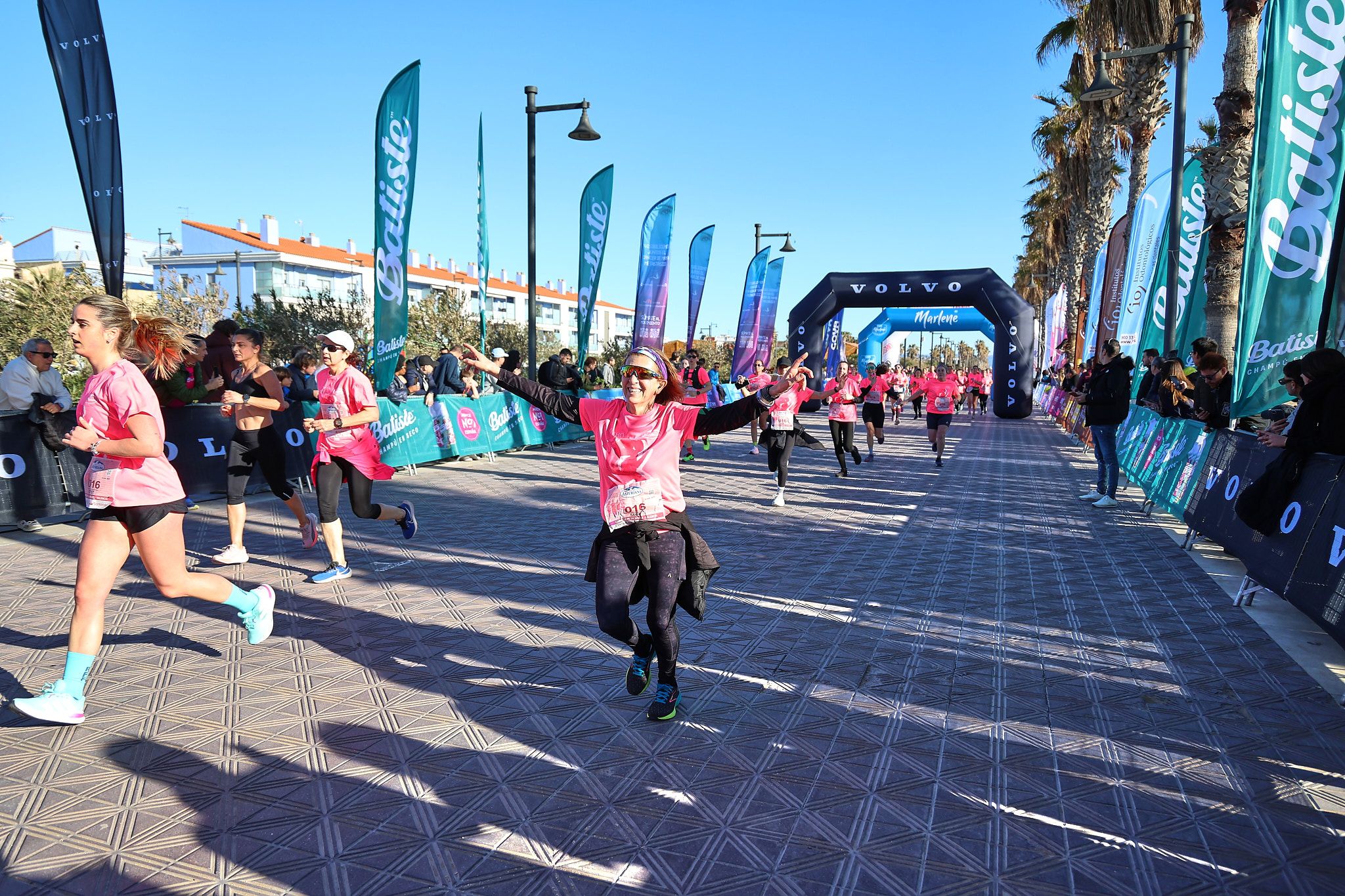 Las mejores fotos de la Carrera de la Mujer Central Lechera Asturiana de Valencia 2025. 727