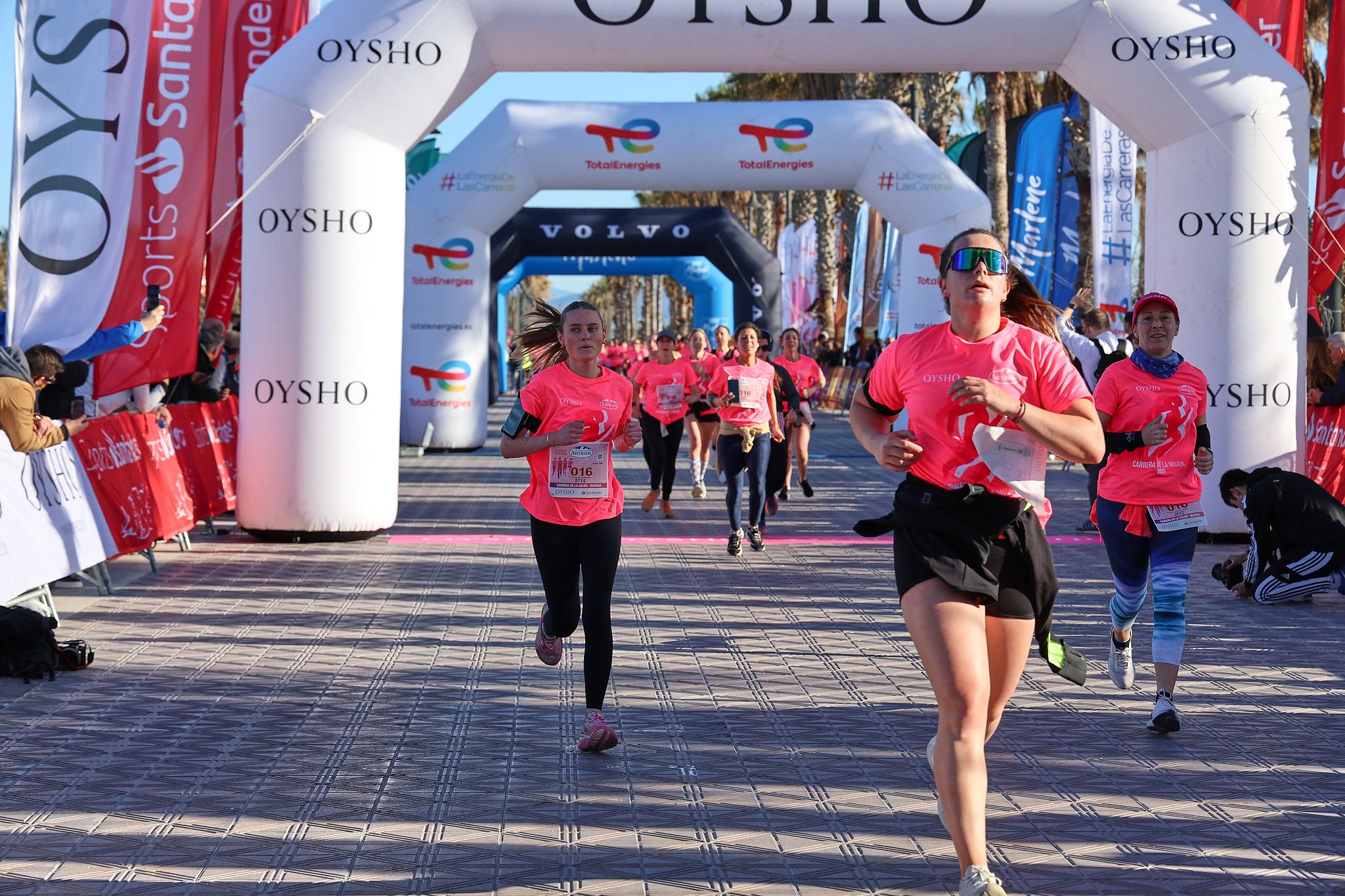 Las mejores fotos de la Carrera de la Mujer Central Lechera Asturiana de Valencia 2025. 493