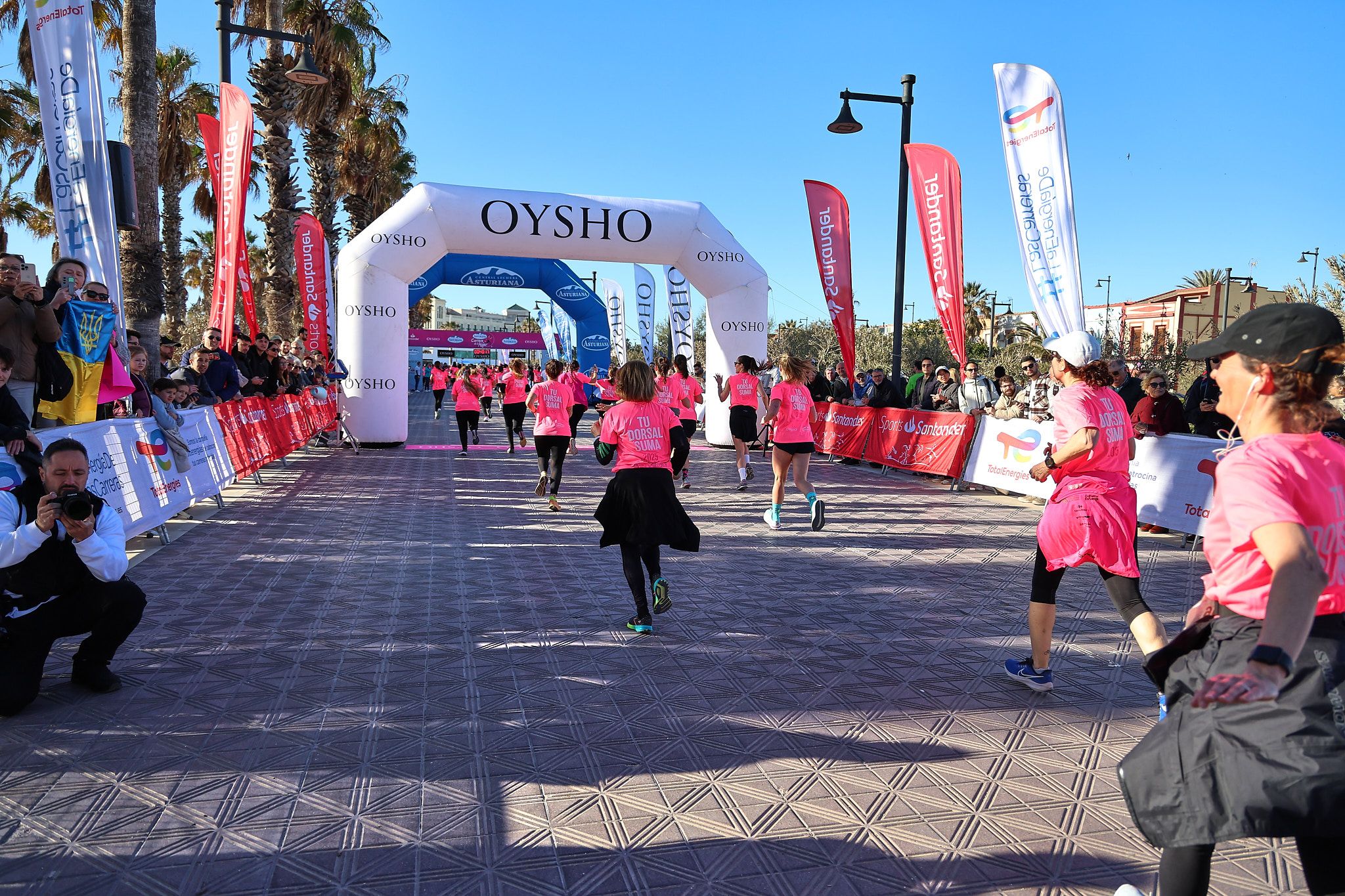 Las mejores fotos de la Carrera de la Mujer Central Lechera Asturiana de Valencia 2025. 731