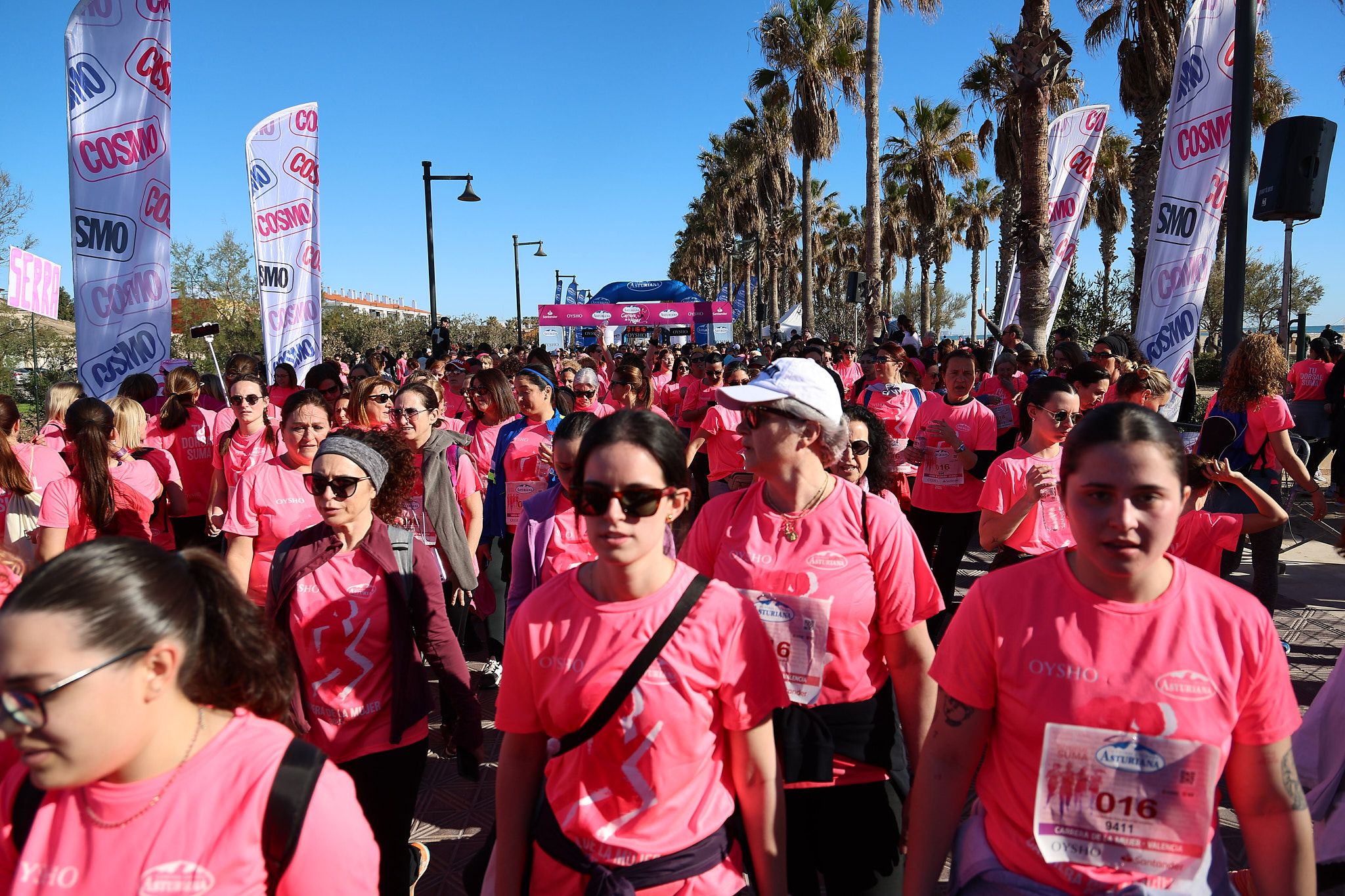 Las mejores fotos de la Carrera de la Mujer Central Lechera Asturiana de Valencia 2025. 996
