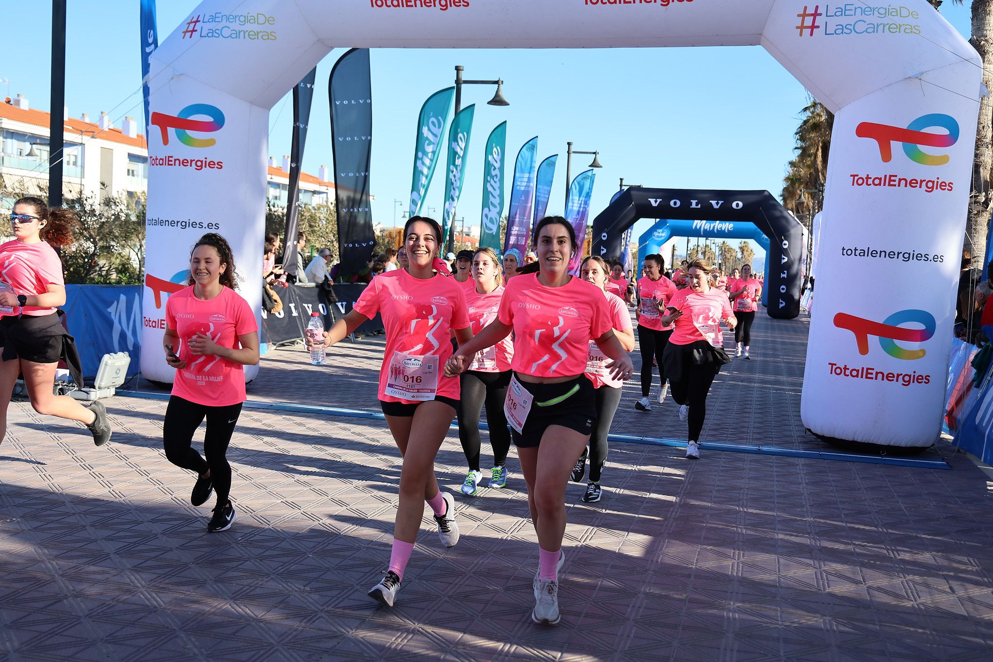Las mejores fotos de la Carrera de la Mujer Central Lechera Asturiana de Valencia 2025. 737