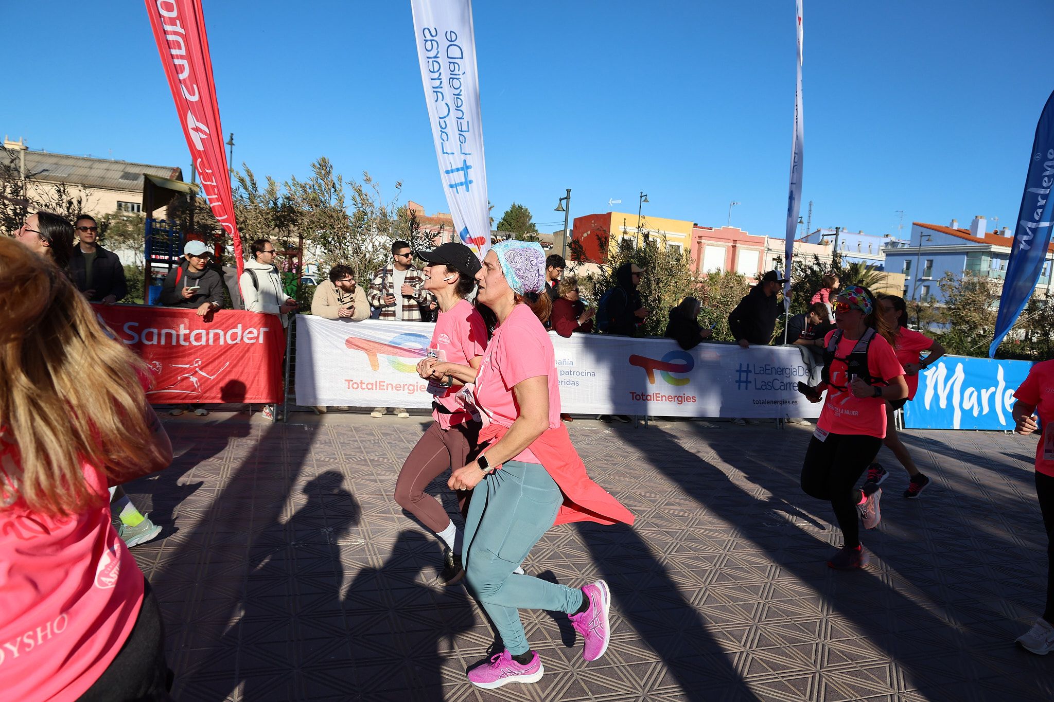 Las mejores fotos de la Carrera de la Mujer Central Lechera Asturiana de Valencia 2025. 740