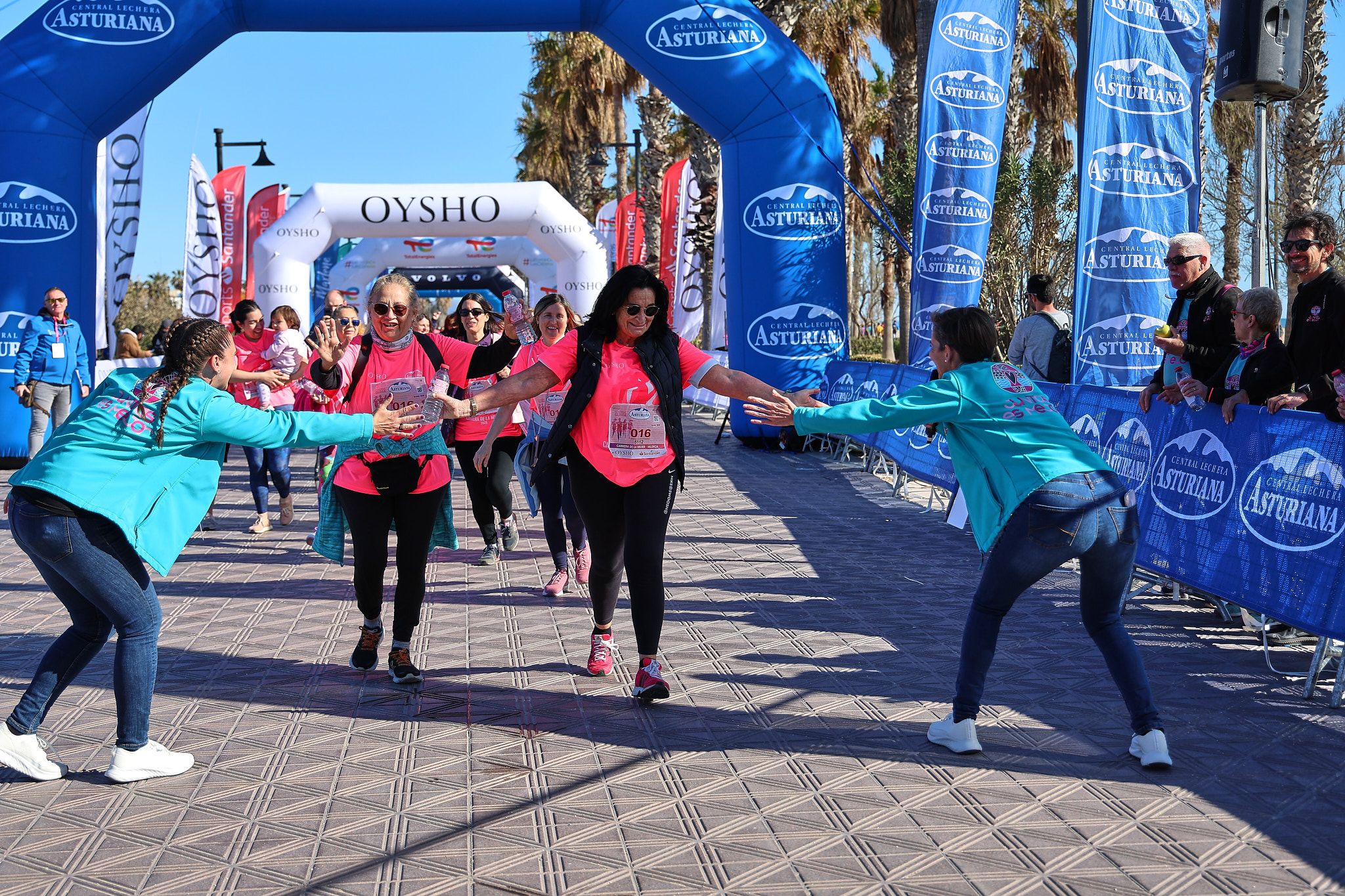 Las mejores fotos de la Carrera de la Mujer Central Lechera Asturiana de Valencia 2025. 1497