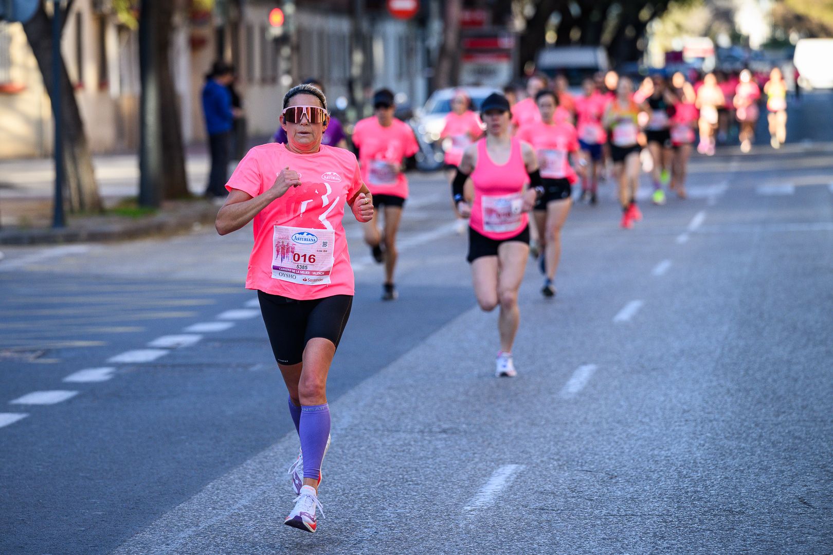 Más fotos de la Carrera de la Mujer Central Lechera Asturiana de Valencia 2025. 3872