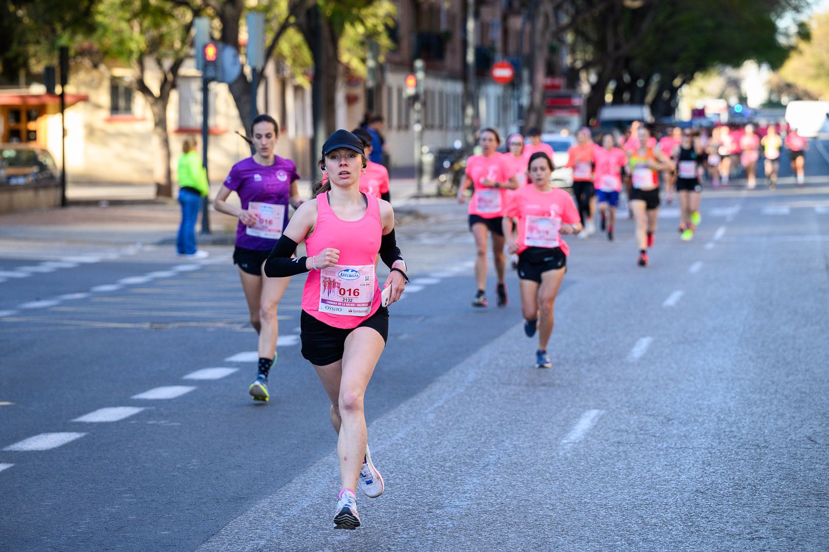 Más fotos de la Carrera de la Mujer Central Lechera Asturiana de Valencia 2025. 3875
