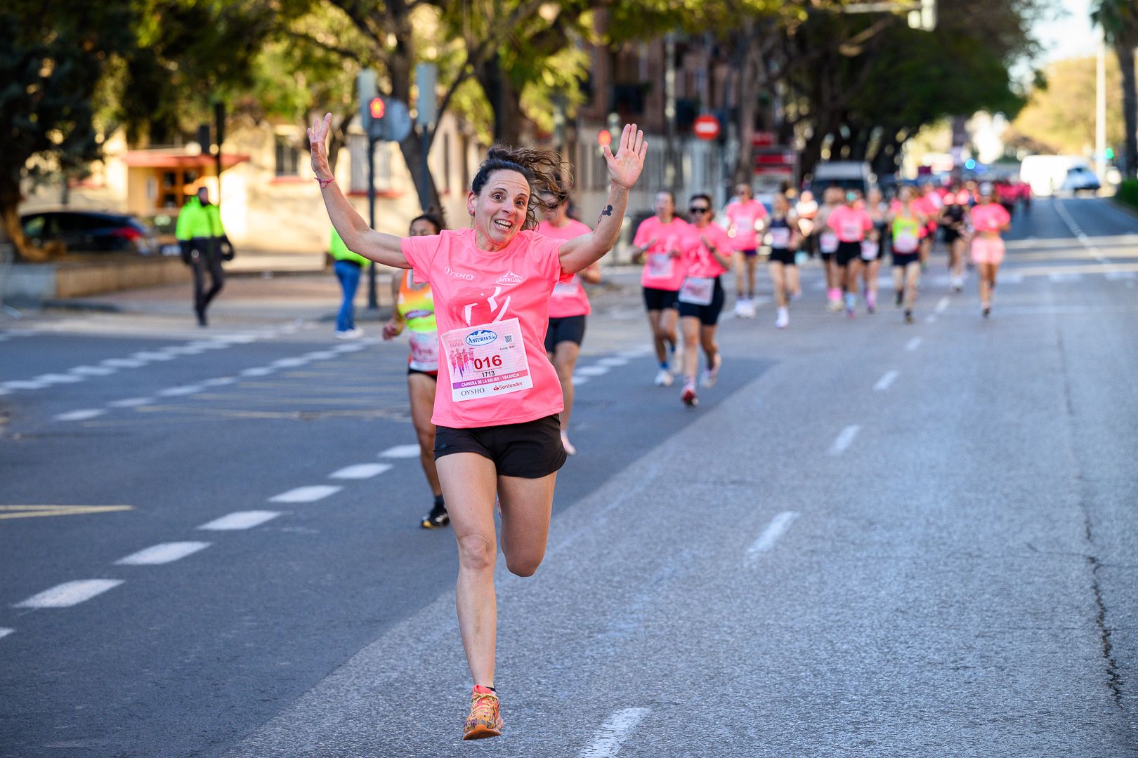 Más fotos de la Carrera de la Mujer Central Lechera Asturiana de Valencia 2025. 3877