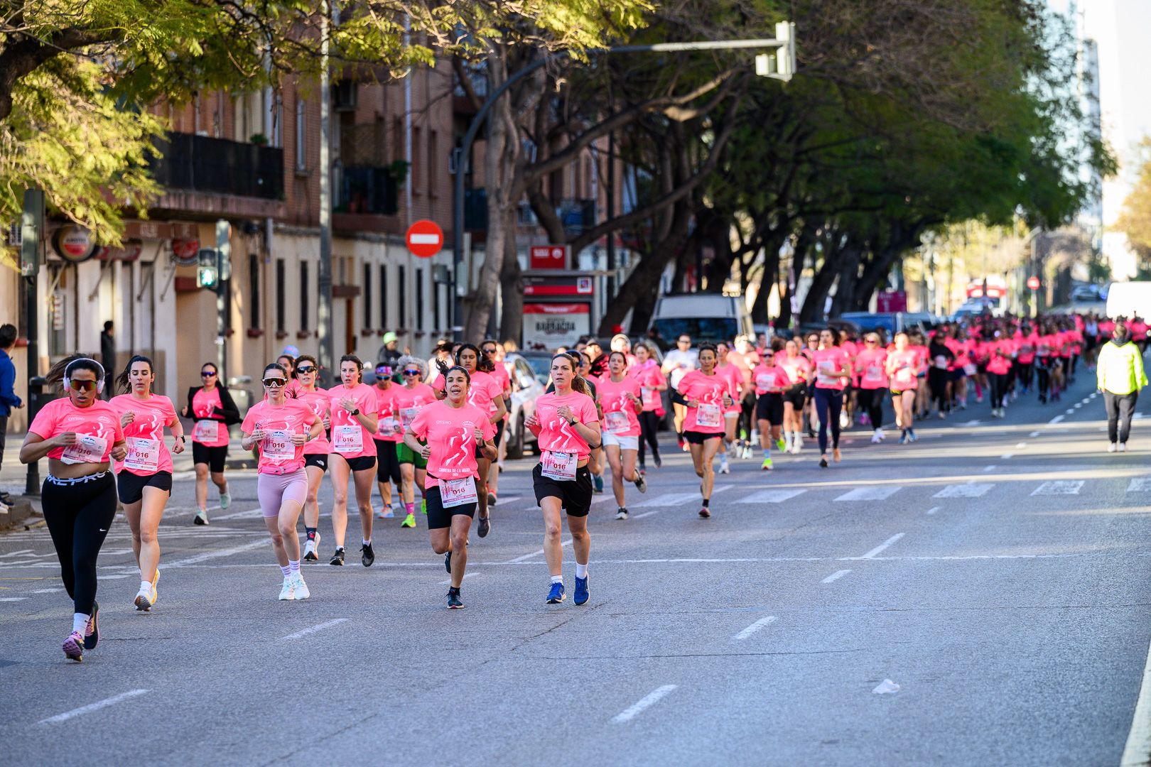 Más fotos de la Carrera de la Mujer Central Lechera Asturiana de Valencia 2025. 3886