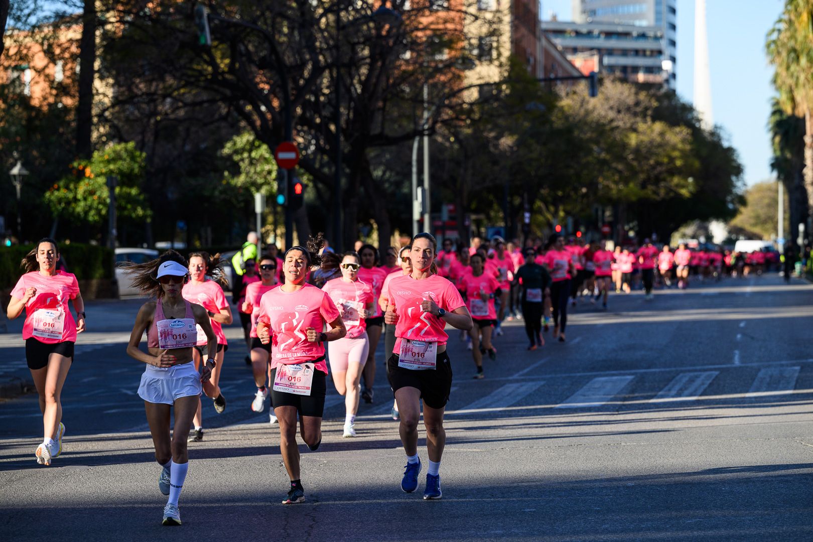 Más fotos de la Carrera de la Mujer Central Lechera Asturiana de Valencia 2025. 3887