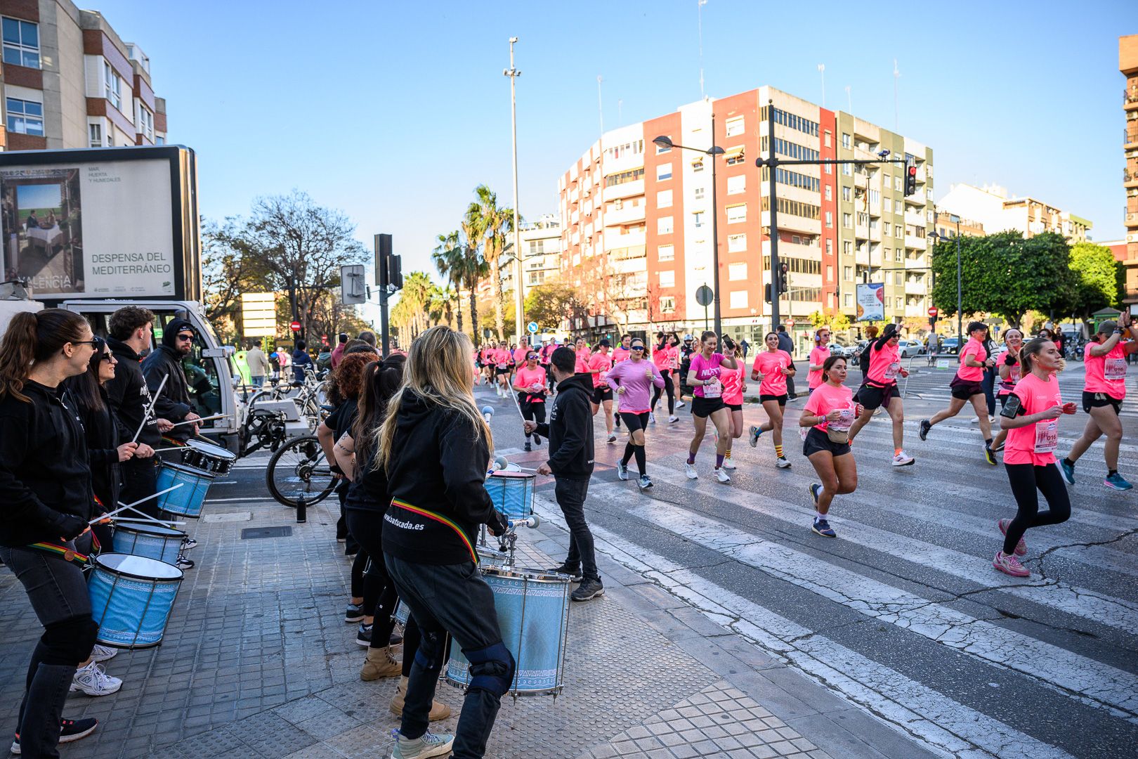 Más fotos de la Carrera de la Mujer Central Lechera Asturiana de Valencia 2025. 3891