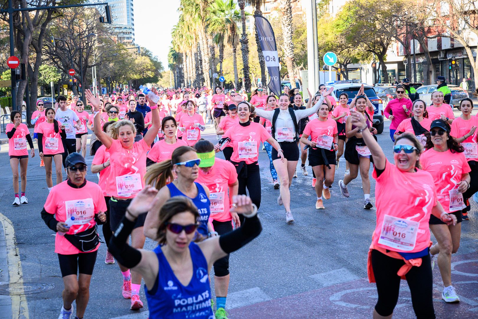 Más fotos de la Carrera de la Mujer Central Lechera Asturiana de Valencia 2025. 3912