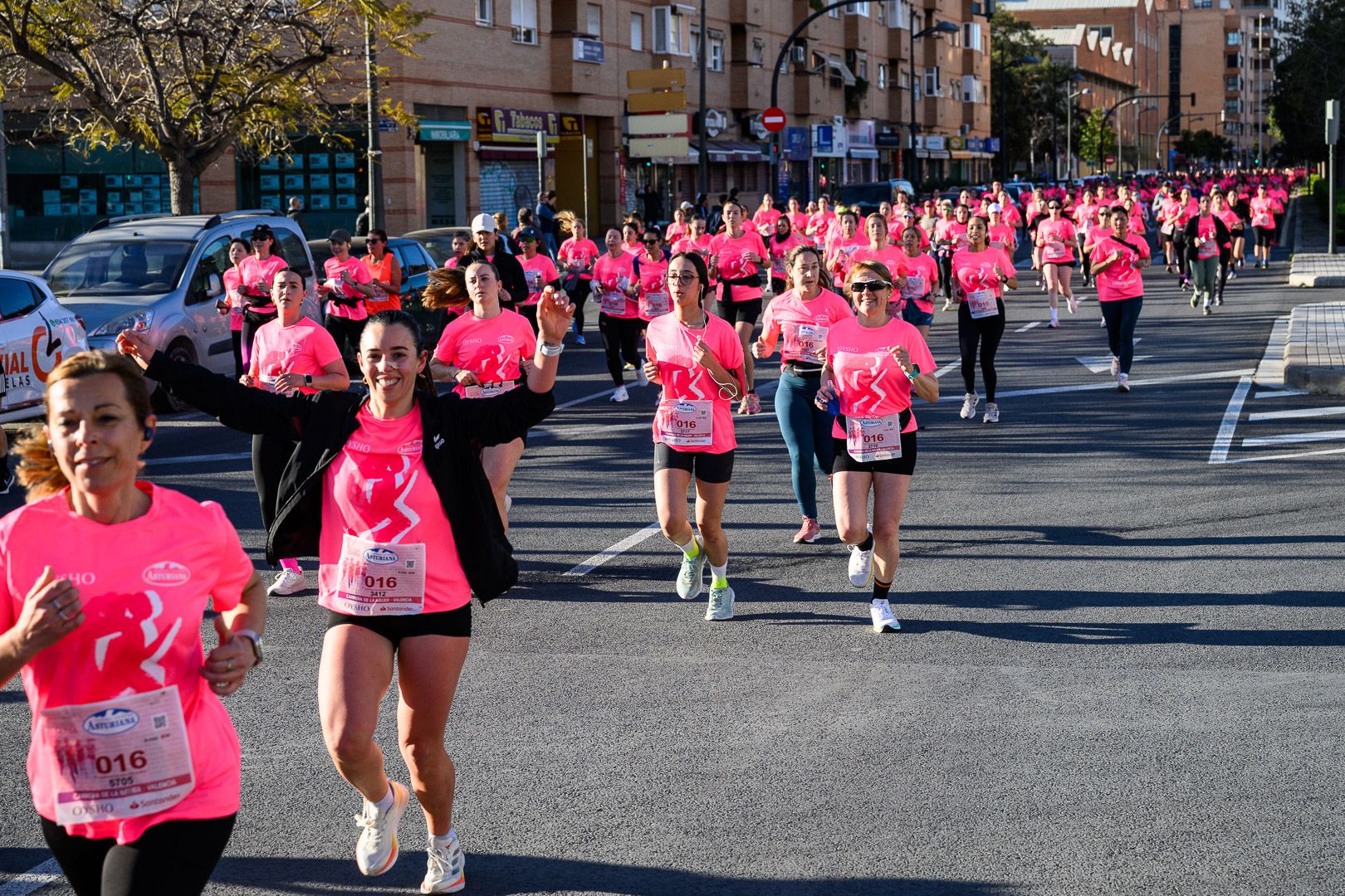 Más fotos de la Carrera de la Mujer Central Lechera Asturiana de Valencia 2025. 3947