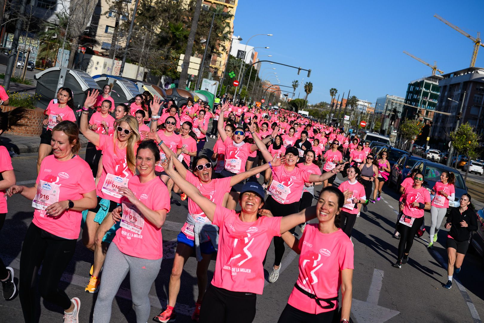 Más fotos de la Carrera de la Mujer Central Lechera Asturiana de Valencia 2025. 4016