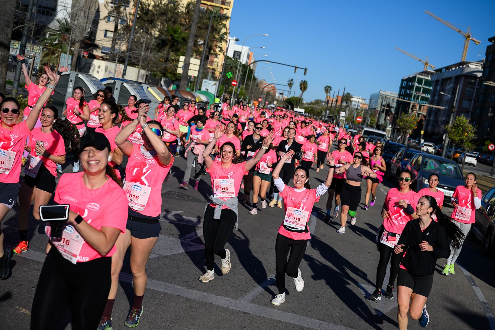Más fotos de la Carrera de la Mujer Central Lechera Asturiana de Valencia 2025. 4019