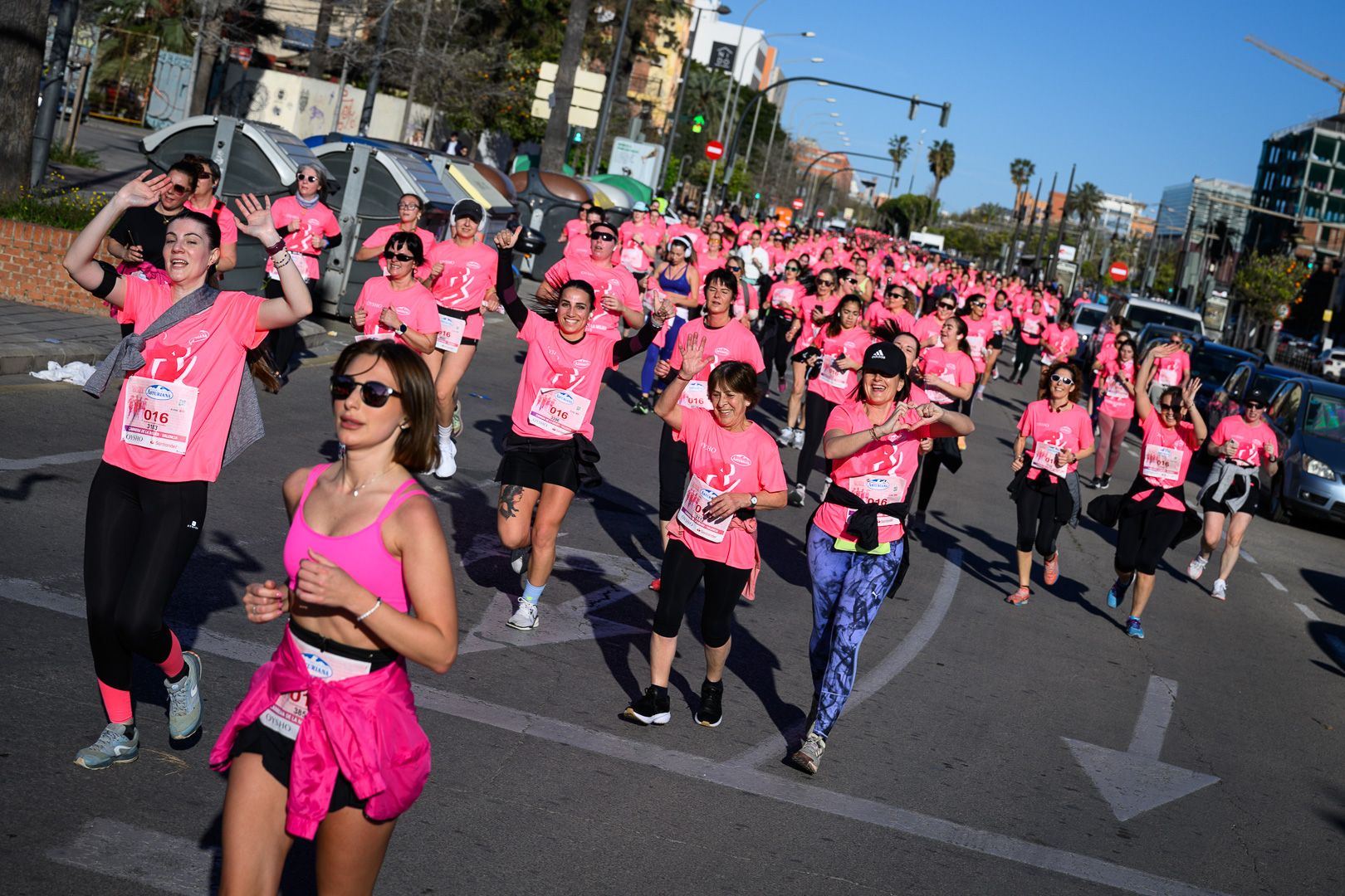 Más fotos de la Carrera de la Mujer Central Lechera Asturiana de Valencia 2025. 4024