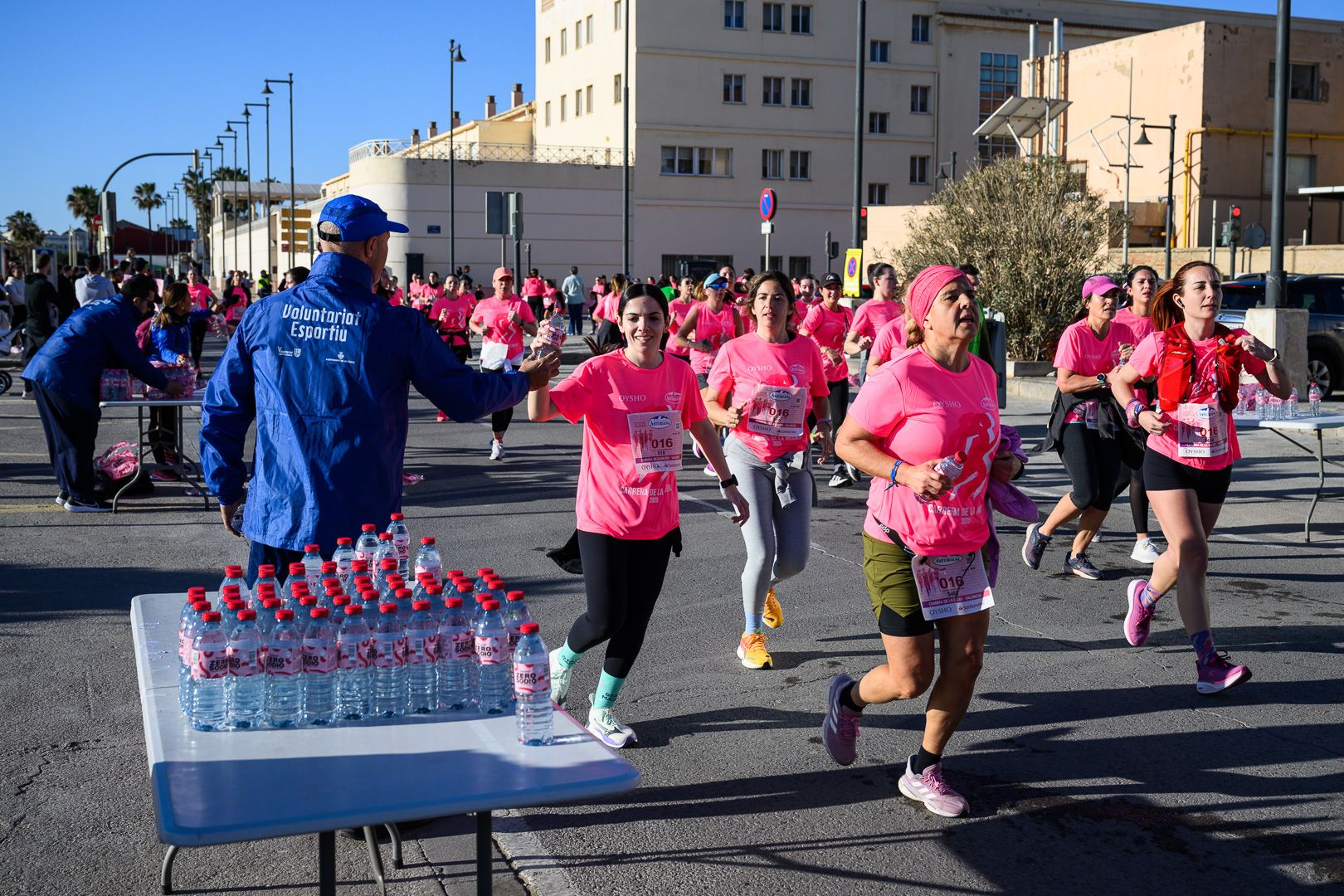 Más fotos de la Carrera de la Mujer Central Lechera Asturiana de Valencia 2025. 4047