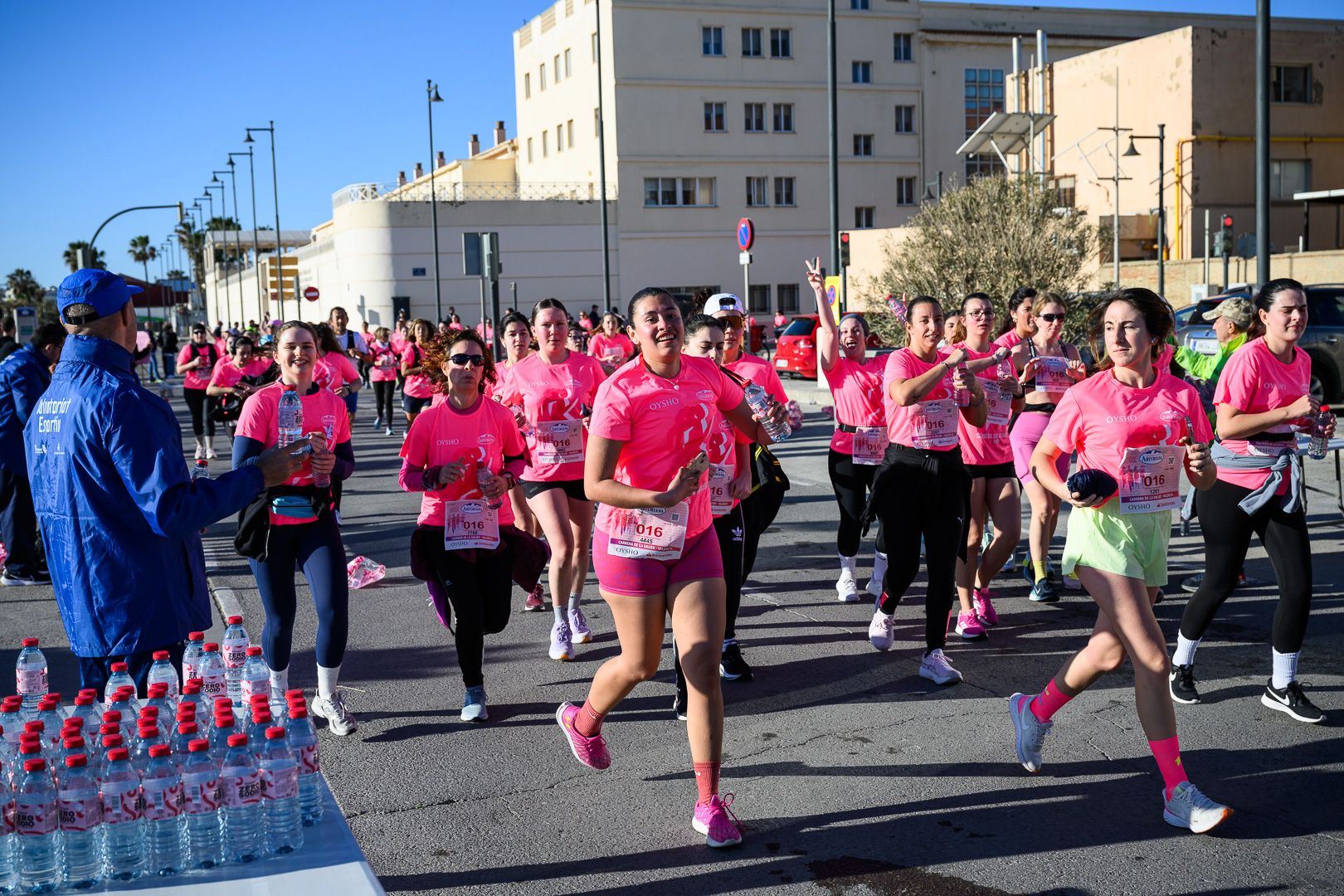 Más fotos de la Carrera de la Mujer Central Lechera Asturiana de Valencia 2025. 4052