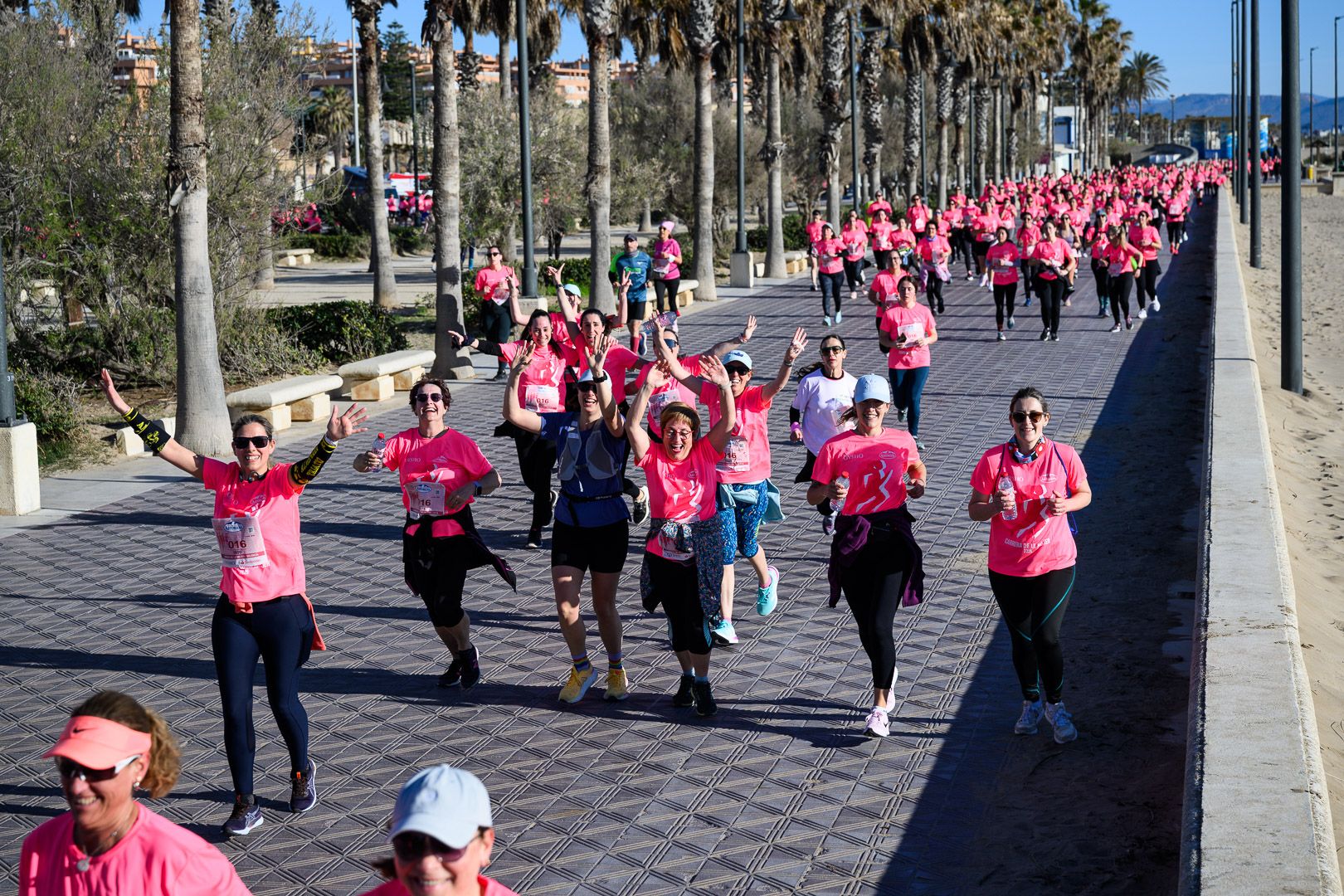 Más fotos de la Carrera de la Mujer Central Lechera Asturiana de Valencia 2025. 4079