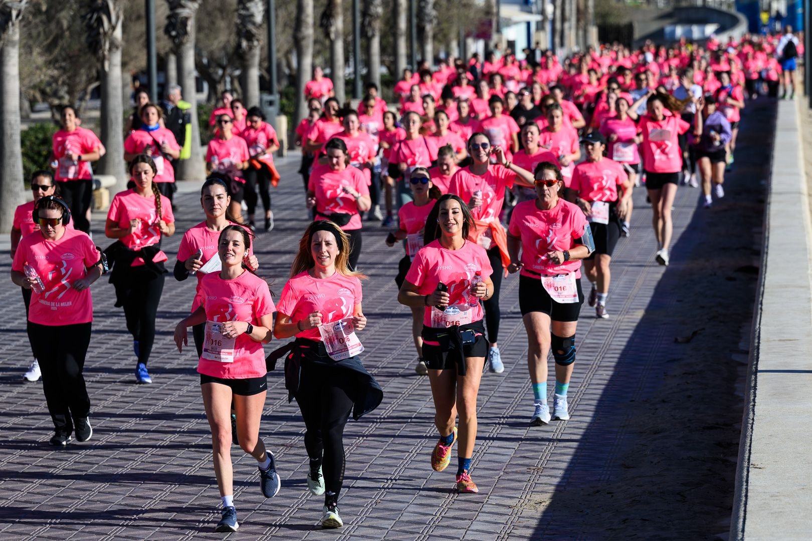 Más fotos de la Carrera de la Mujer Central Lechera Asturiana de Valencia 2025. 4094