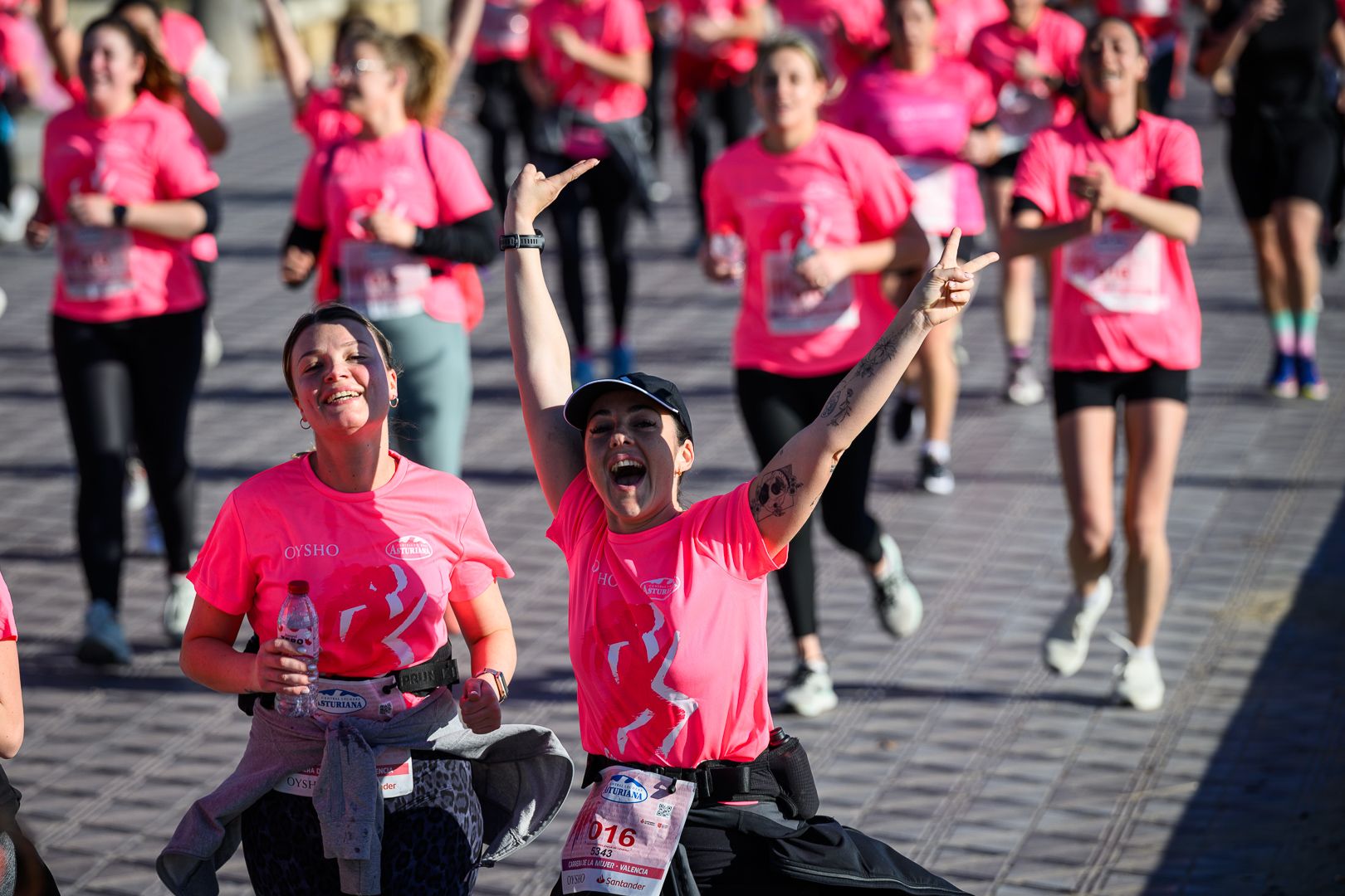 Más fotos de la Carrera de la Mujer Central Lechera Asturiana de Valencia 2025. 4098