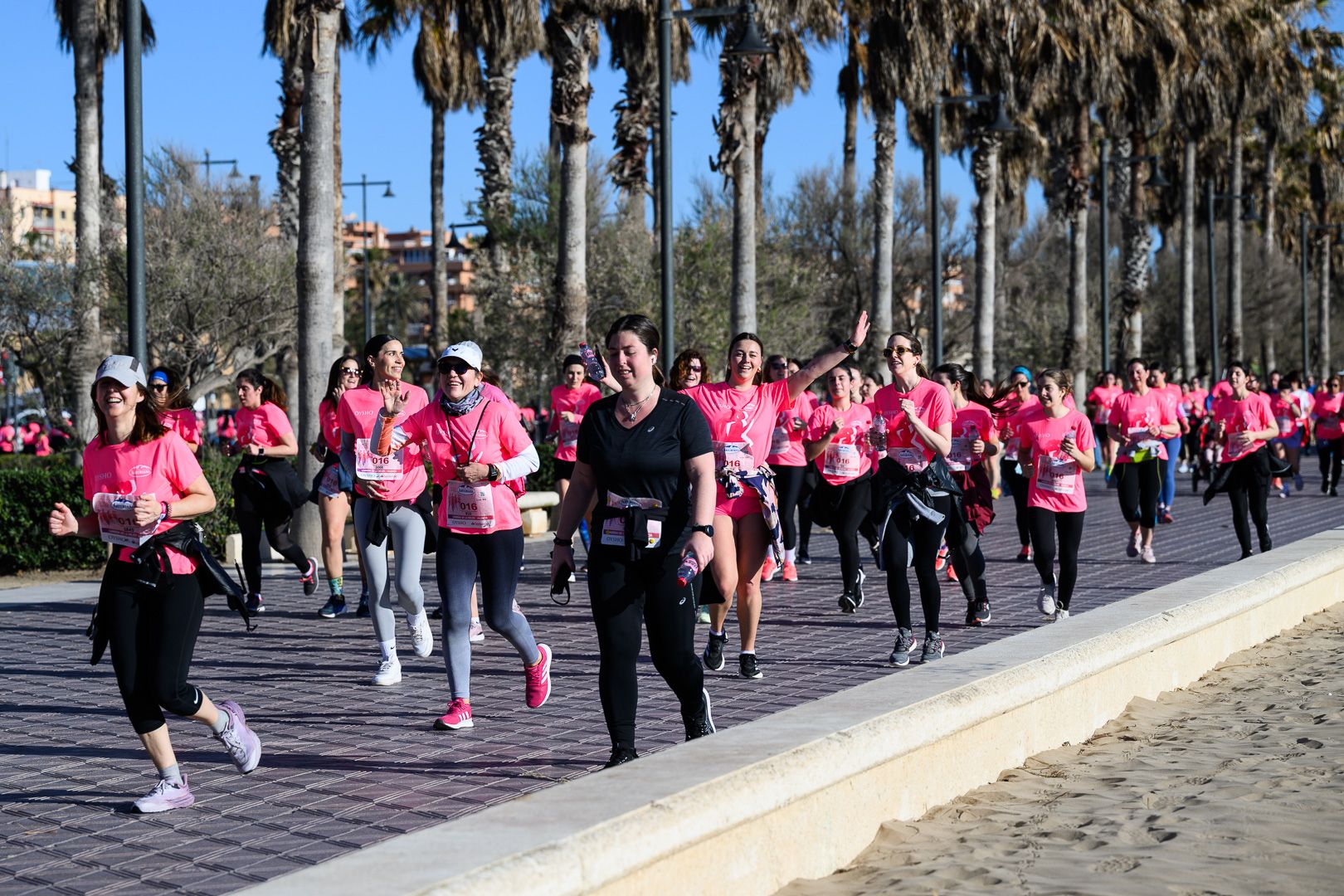 Más fotos de la Carrera de la Mujer Central Lechera Asturiana de Valencia 2025. 4119
