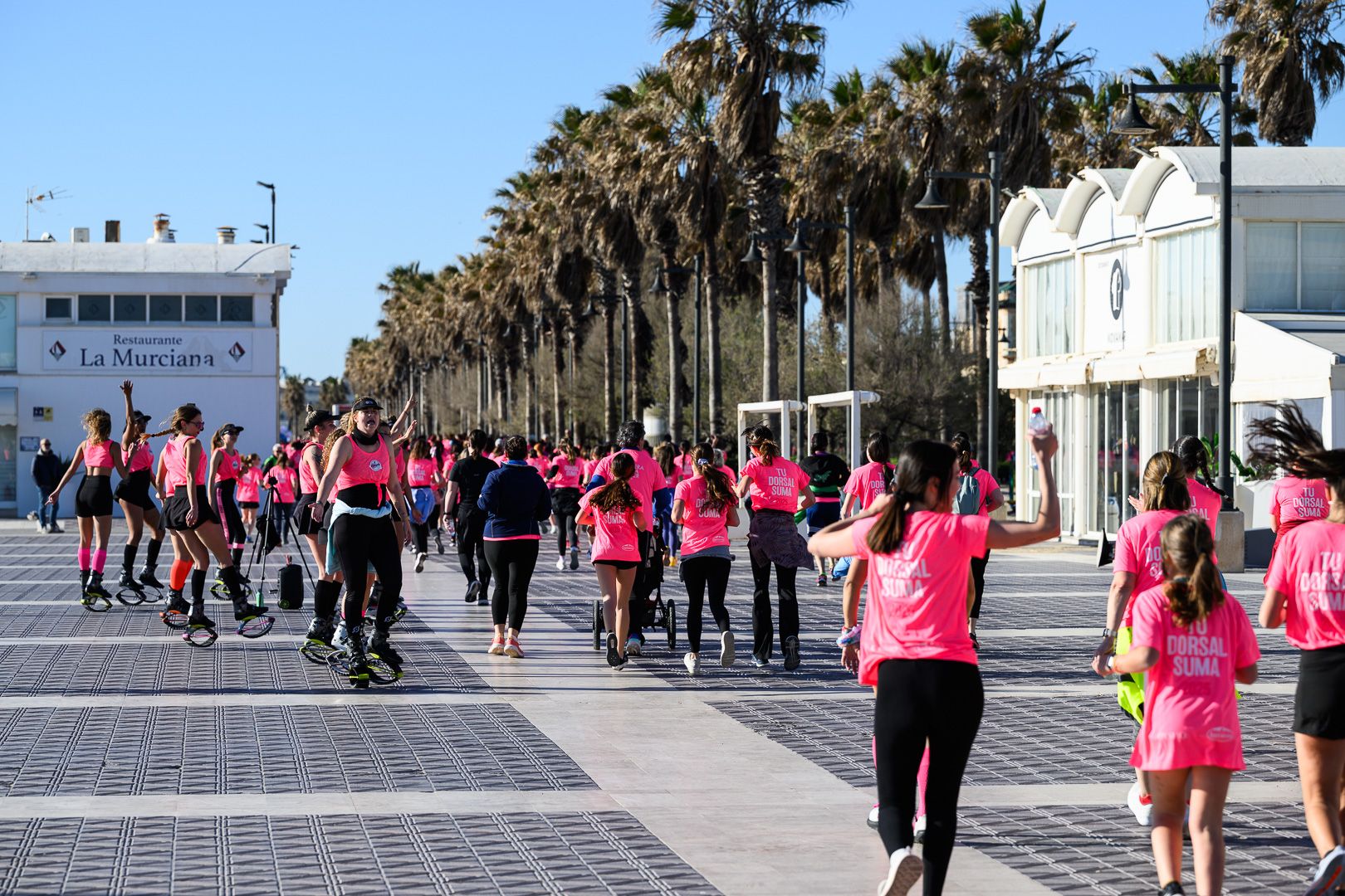 Más fotos de la Carrera de la Mujer Central Lechera Asturiana de Valencia 2025. 4127