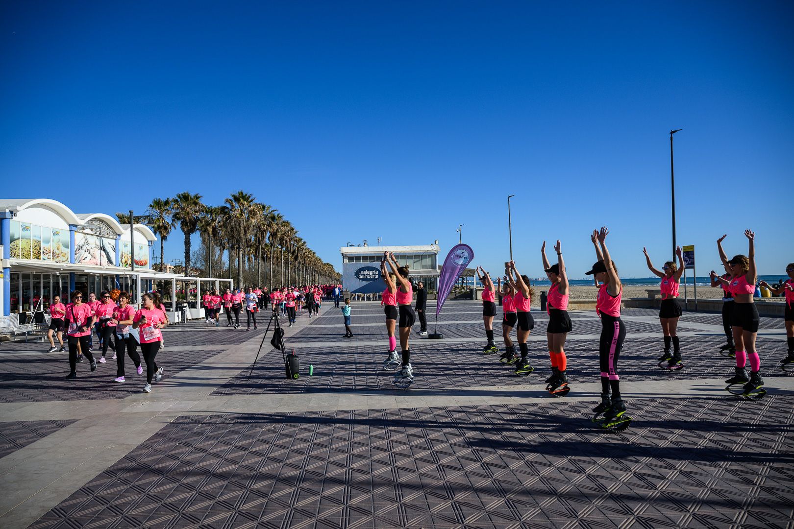 Más fotos de la Carrera de la Mujer Central Lechera Asturiana de Valencia 2025. 4132