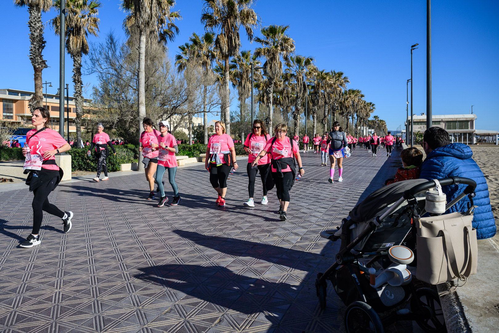 Más fotos de la Carrera de la Mujer Central Lechera Asturiana de Valencia 2025. 4134