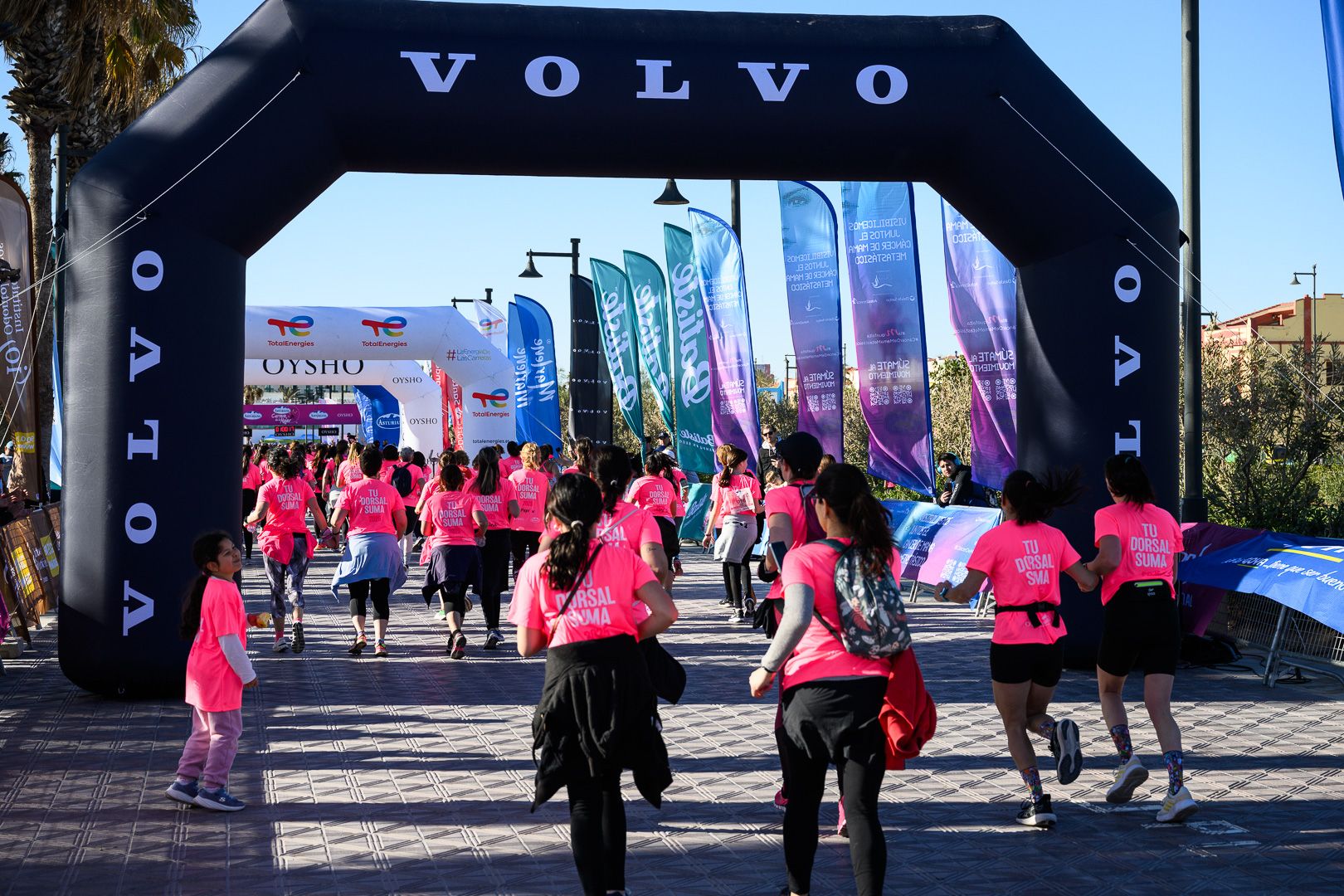Más fotos de la Carrera de la Mujer Central Lechera Asturiana de Valencia 2025. 4160