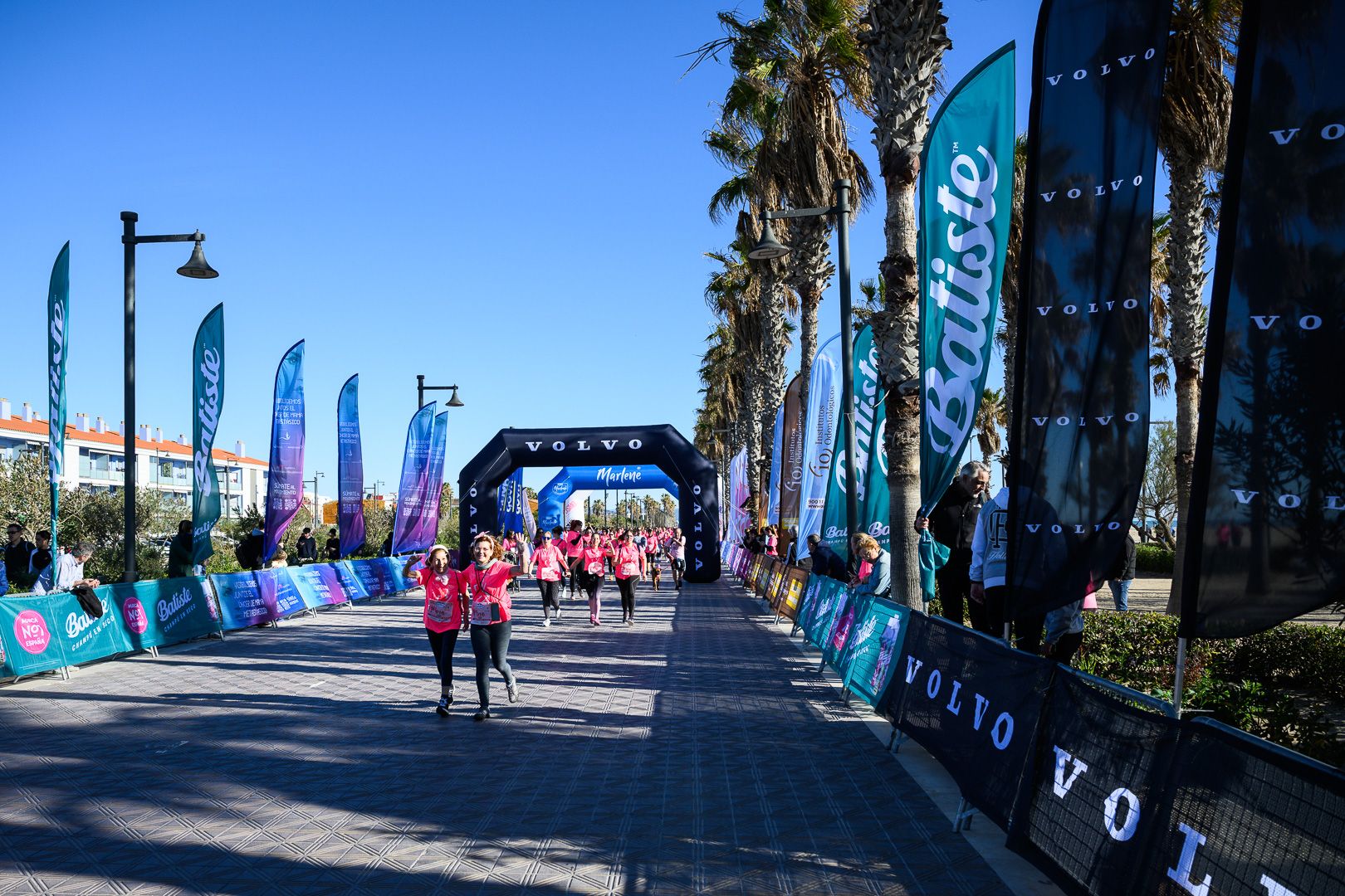 Más fotos de la Carrera de la Mujer Central Lechera Asturiana de Valencia 2025. 4177