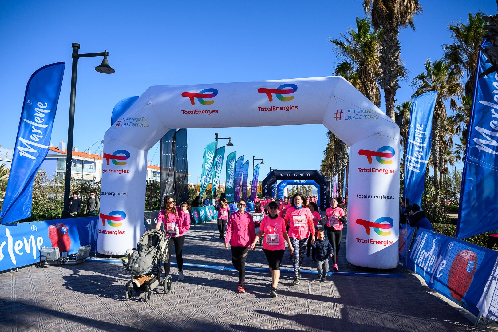 Más fotos de la Carrera de la Mujer Central Lechera Asturiana de Valencia 2025. 4182