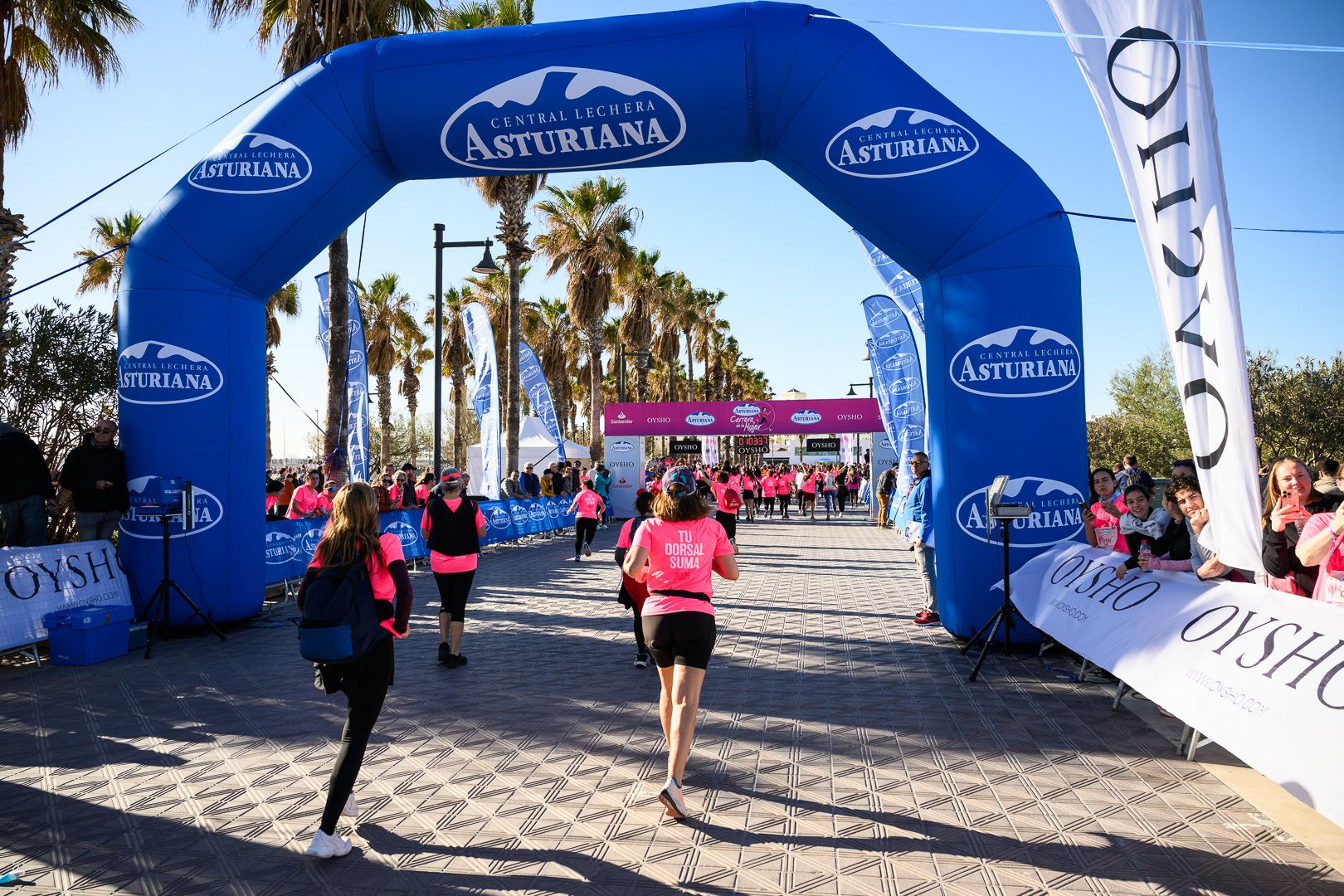 Más fotos de la Carrera de la Mujer Central Lechera Asturiana de Valencia 2025. 4199