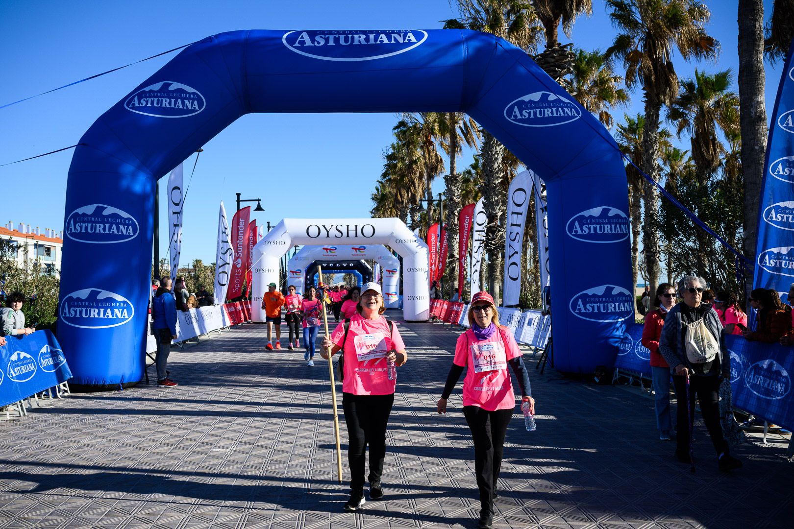 Más fotos de la Carrera de la Mujer Central Lechera Asturiana de Valencia 2025. 4215