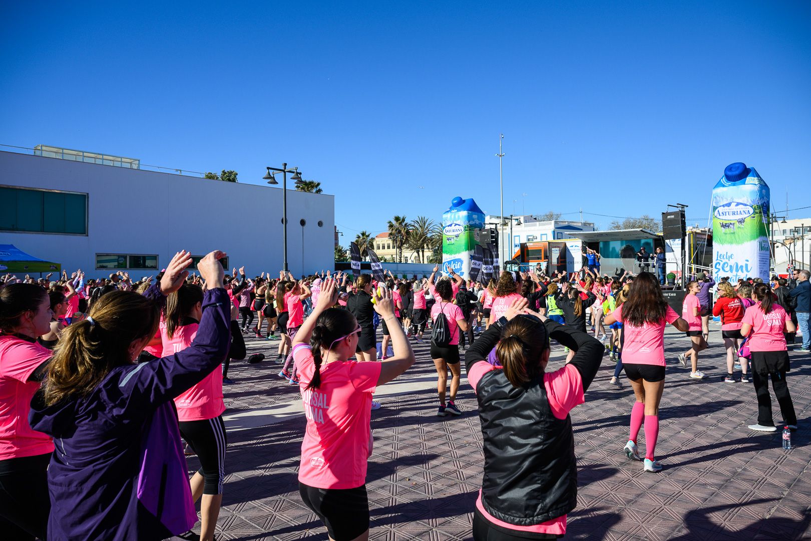 Más fotos de la Carrera de la Mujer Central Lechera Asturiana de Valencia 2025. 4218