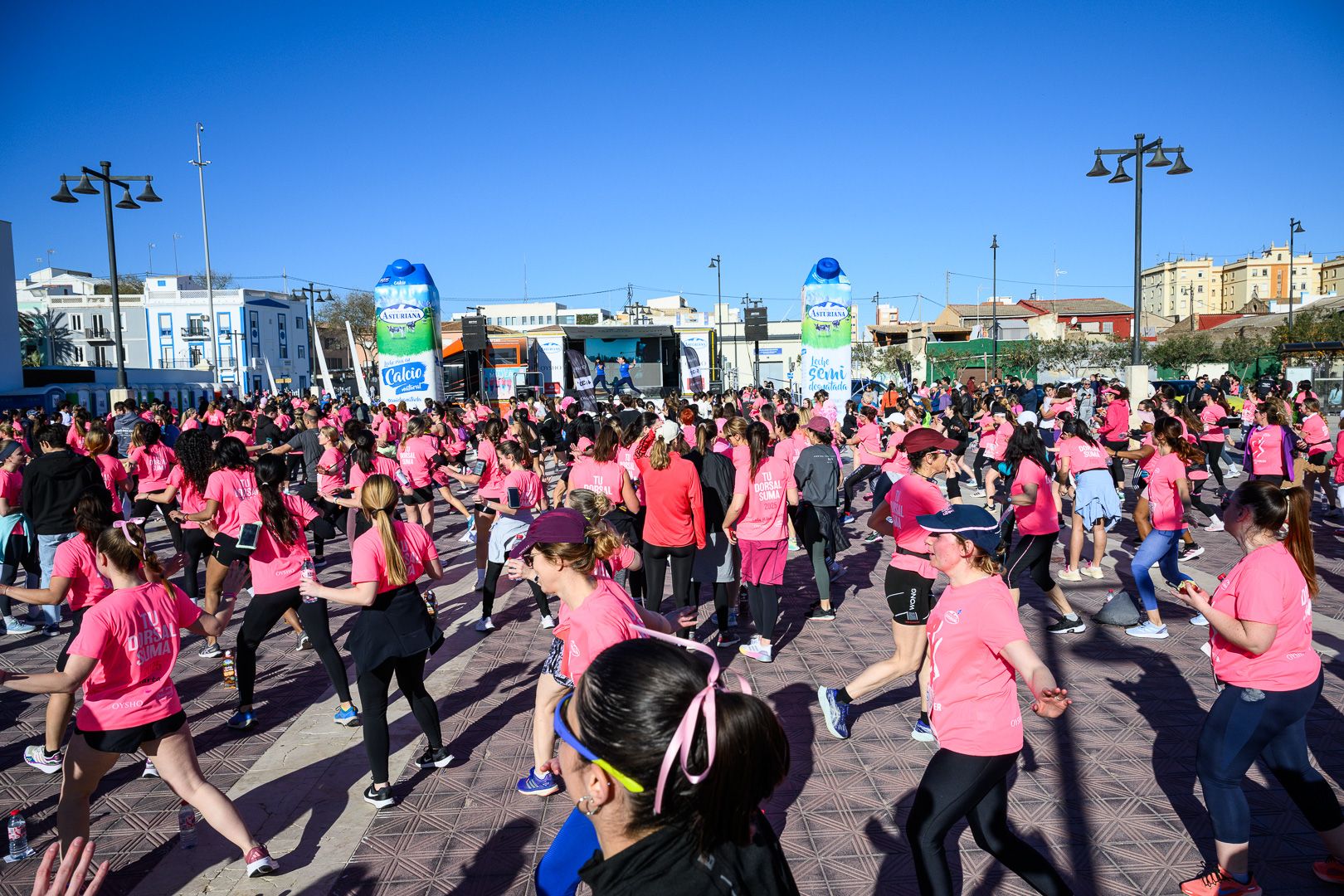Más fotos de la Carrera de la Mujer Central Lechera Asturiana de Valencia 2025. 4226