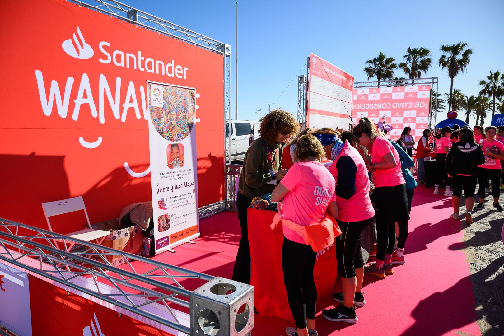 Más fotos de la Carrera de la Mujer Central Lechera Asturiana de Valencia 2025. 4254