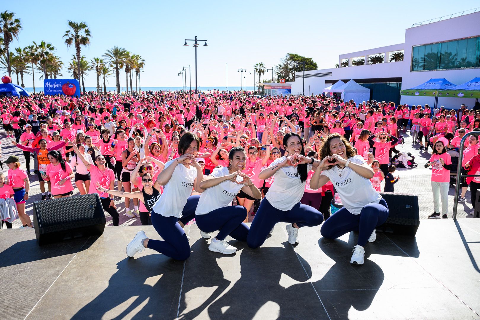 Más fotos de la Carrera de la Mujer Central Lechera Asturiana de Valencia 2025. 4275