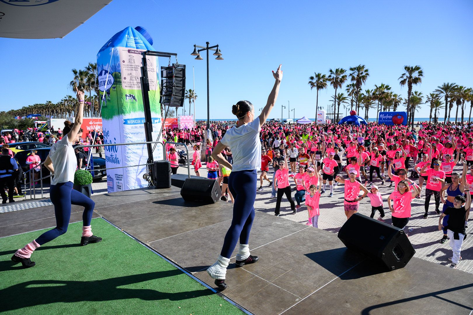 Más fotos de la Carrera de la Mujer Central Lechera Asturiana de Valencia 2025. 4281