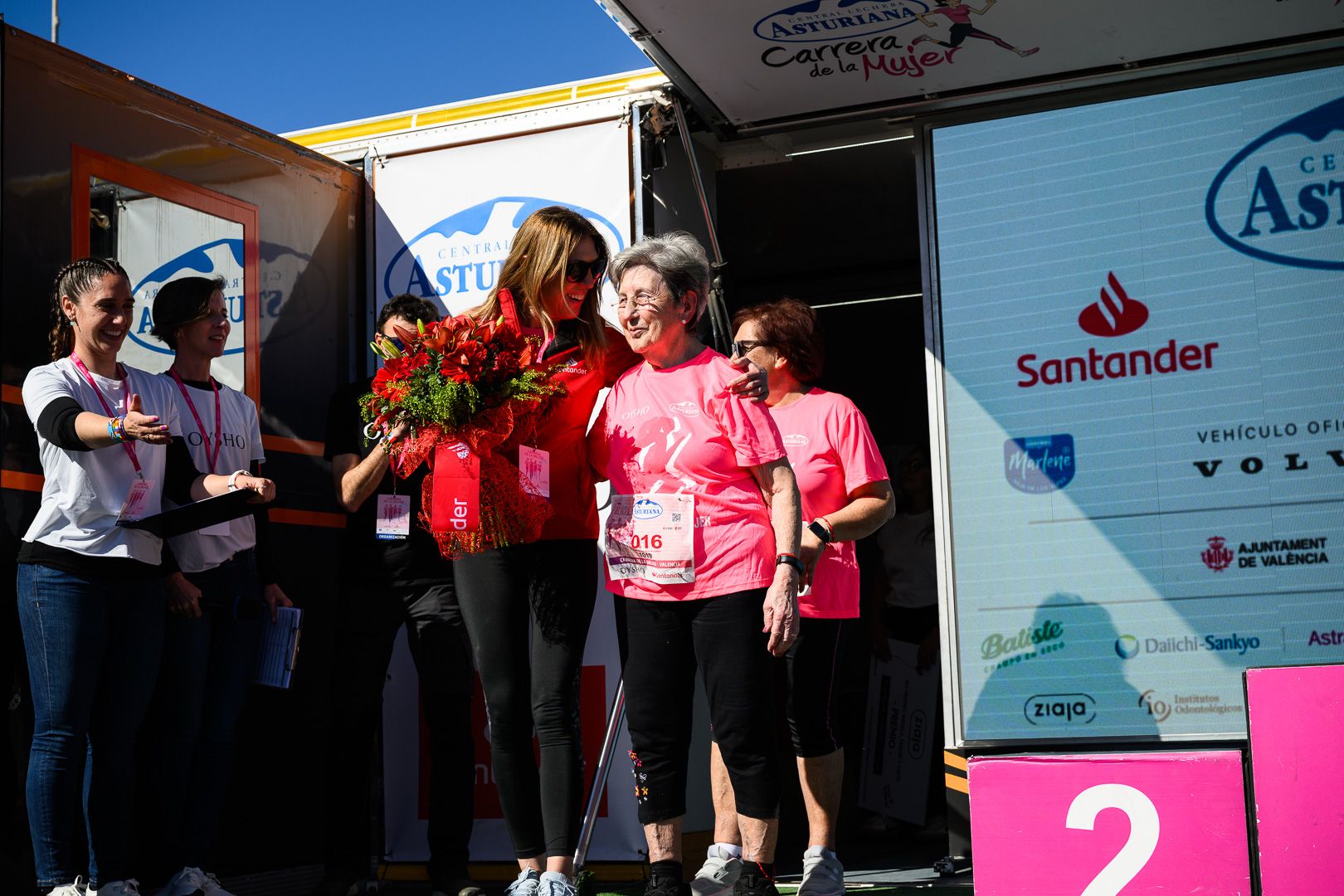Más fotos de la Carrera de la Mujer Central Lechera Asturiana de Valencia 2025. 4312