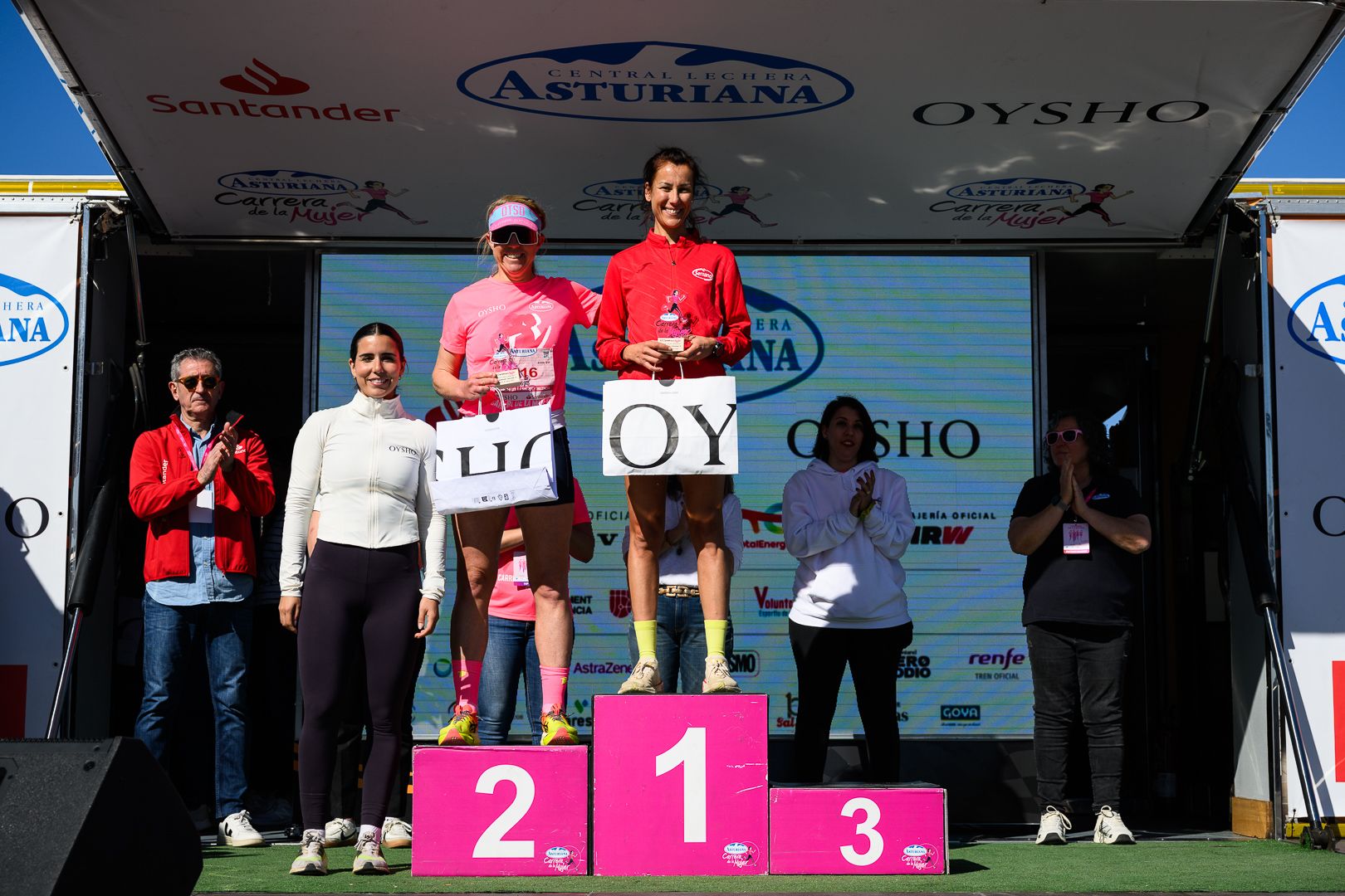 Más fotos de la Carrera de la Mujer Central Lechera Asturiana de Valencia 2025. 4342