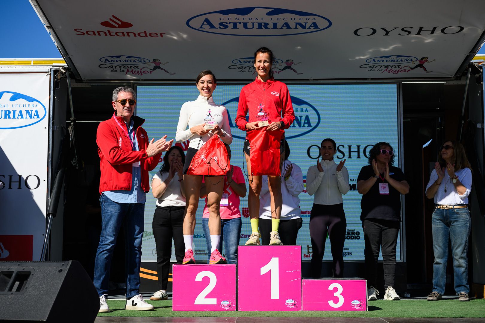 Más fotos de la Carrera de la Mujer Central Lechera Asturiana de Valencia 2025. 4367