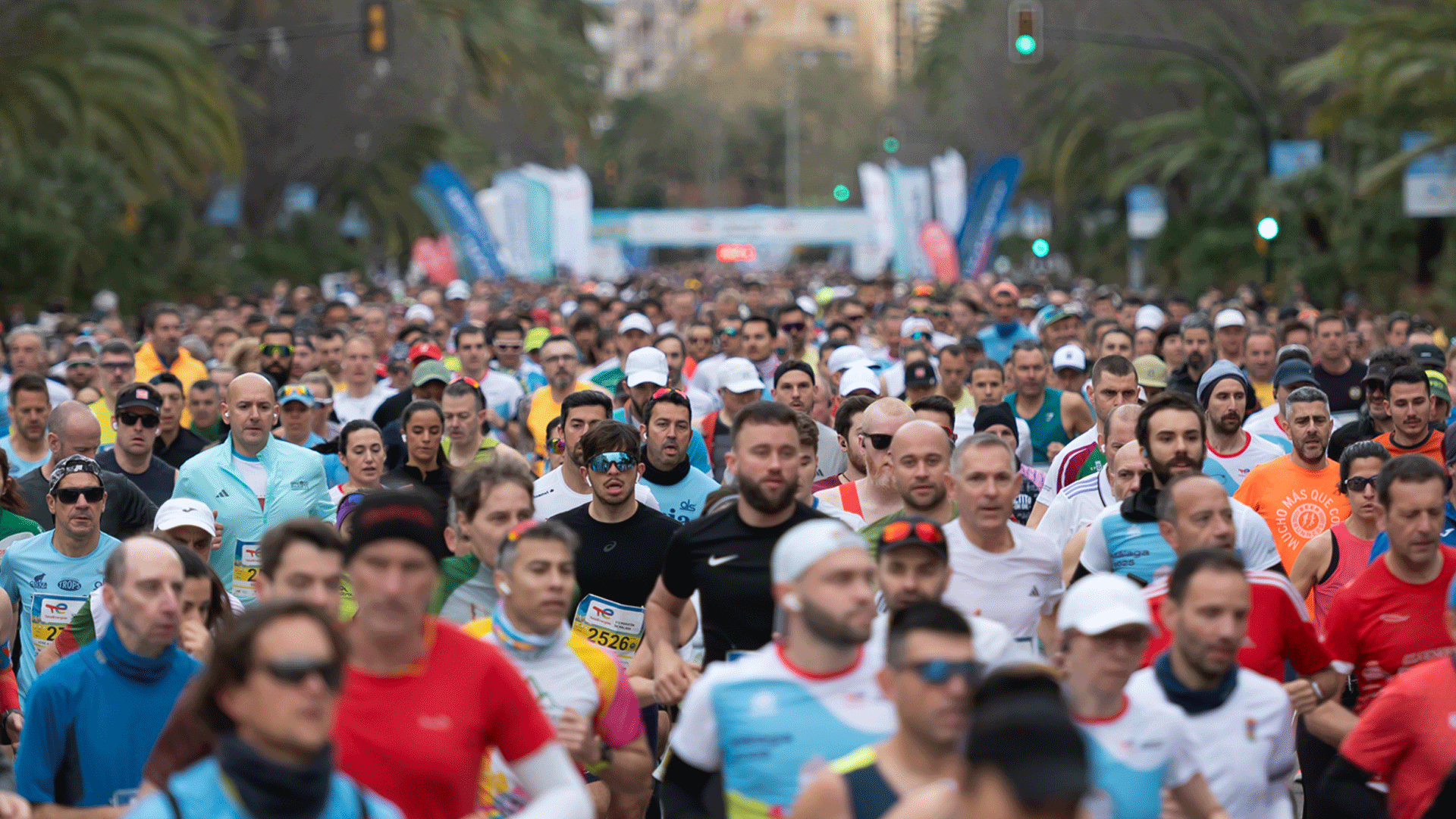 Una imagen de la salida del TotalEnergies Medio Maratón de Málaga. Una imagen de la salida del TotalEnergies Medio Maratón de Málaga.